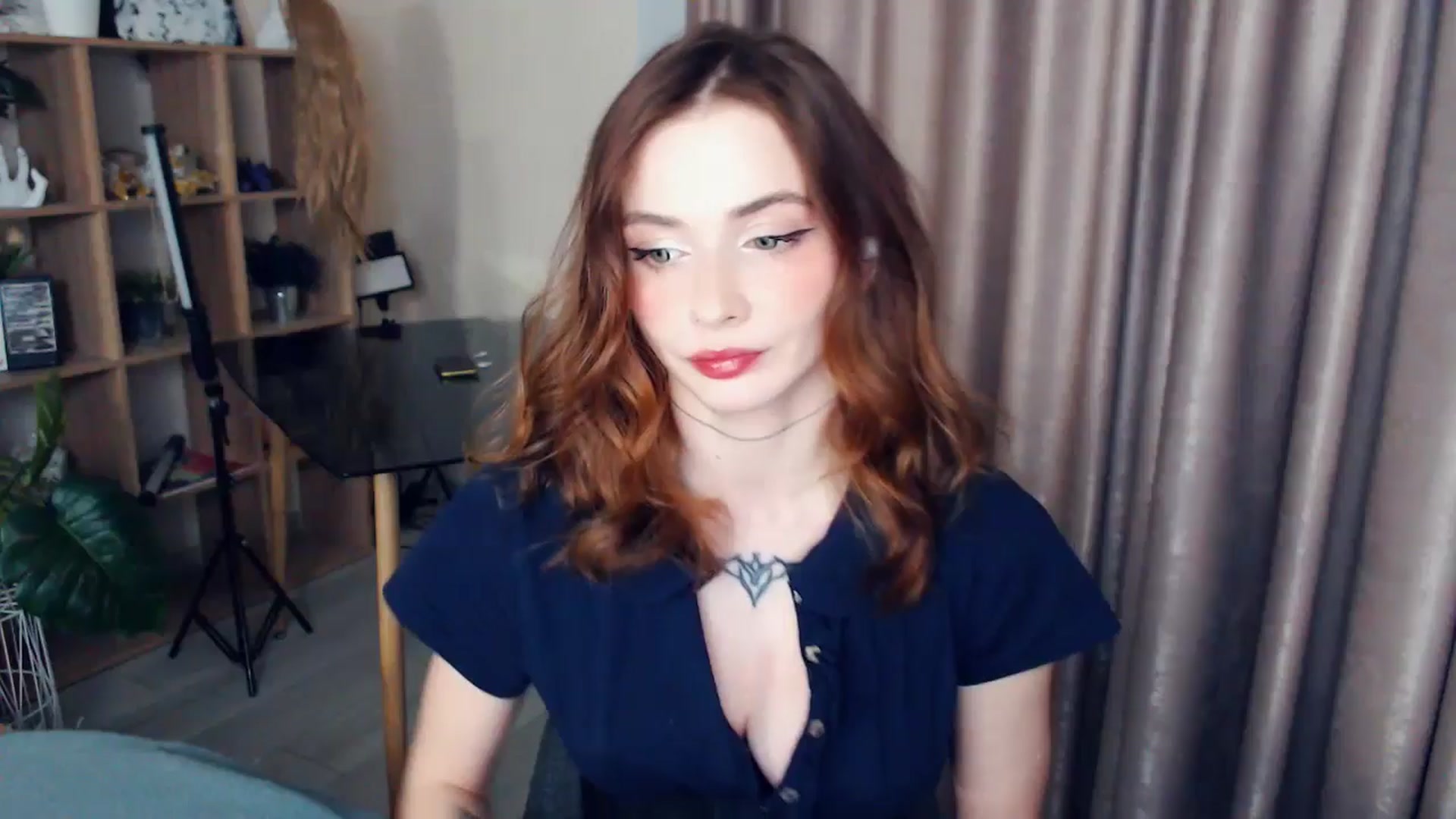 Gallery image thumbnail from Hanagasumi's myfreecams stream on, 12/18/2025, 23:16 image 11 of 20