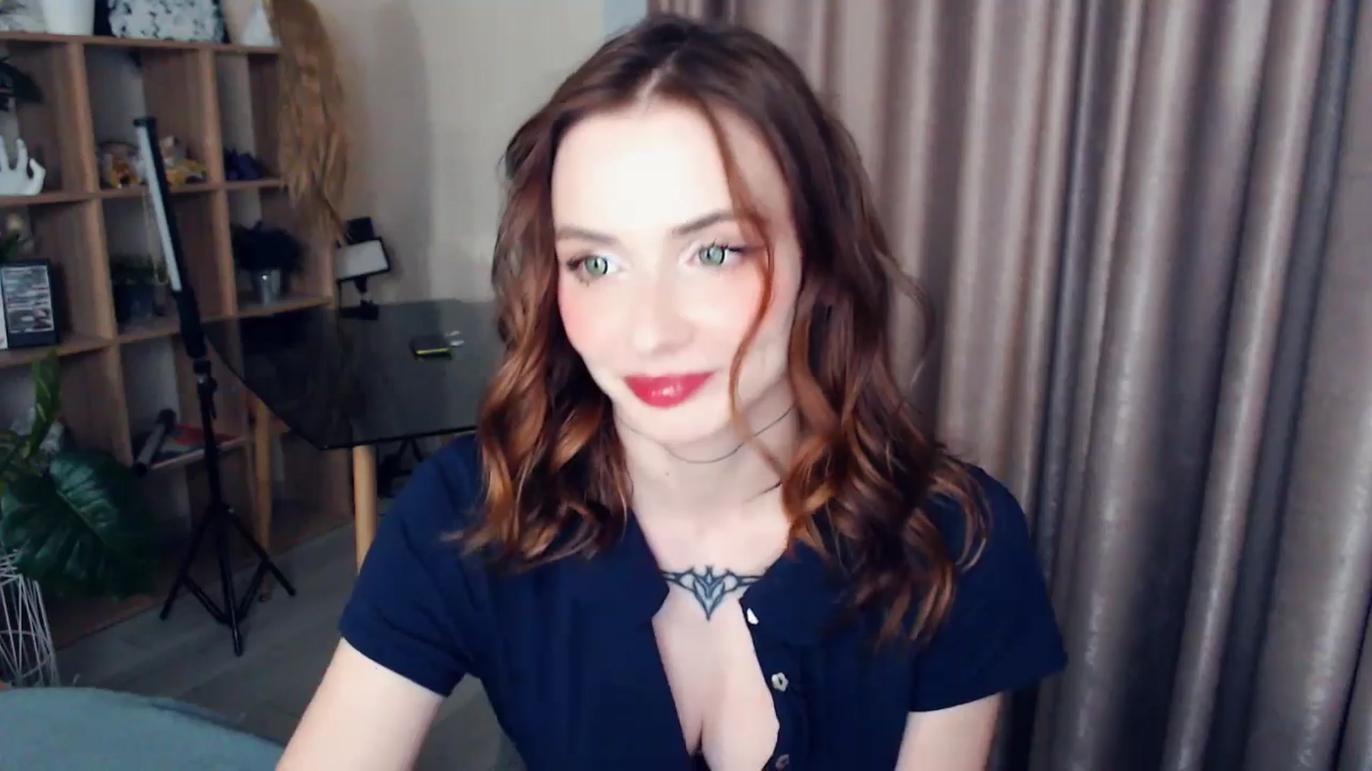 Gallery image thumbnail from Hanagasumi's myfreecams stream on, 12/18/2025, 23:16 image 9 of 20