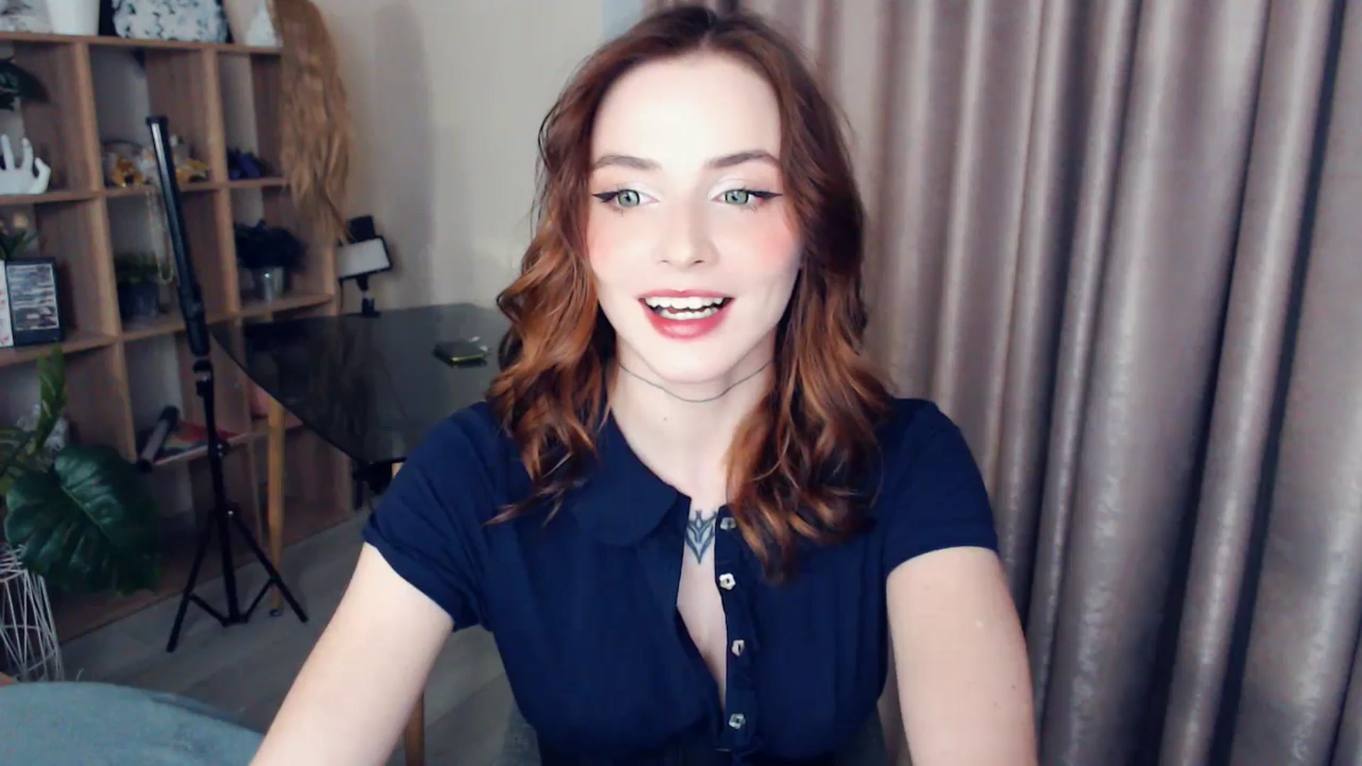 Gallery image thumbnail from Hanagasumi's myfreecams stream on, 12/18/2025, 23:50 image 14 of 20