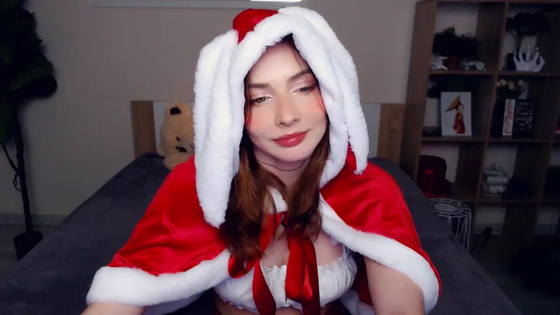 Gallery image thumbnail from Hanagasumi's myfreecams stream on, 12/25/2025, 24:03 image 3 of 20