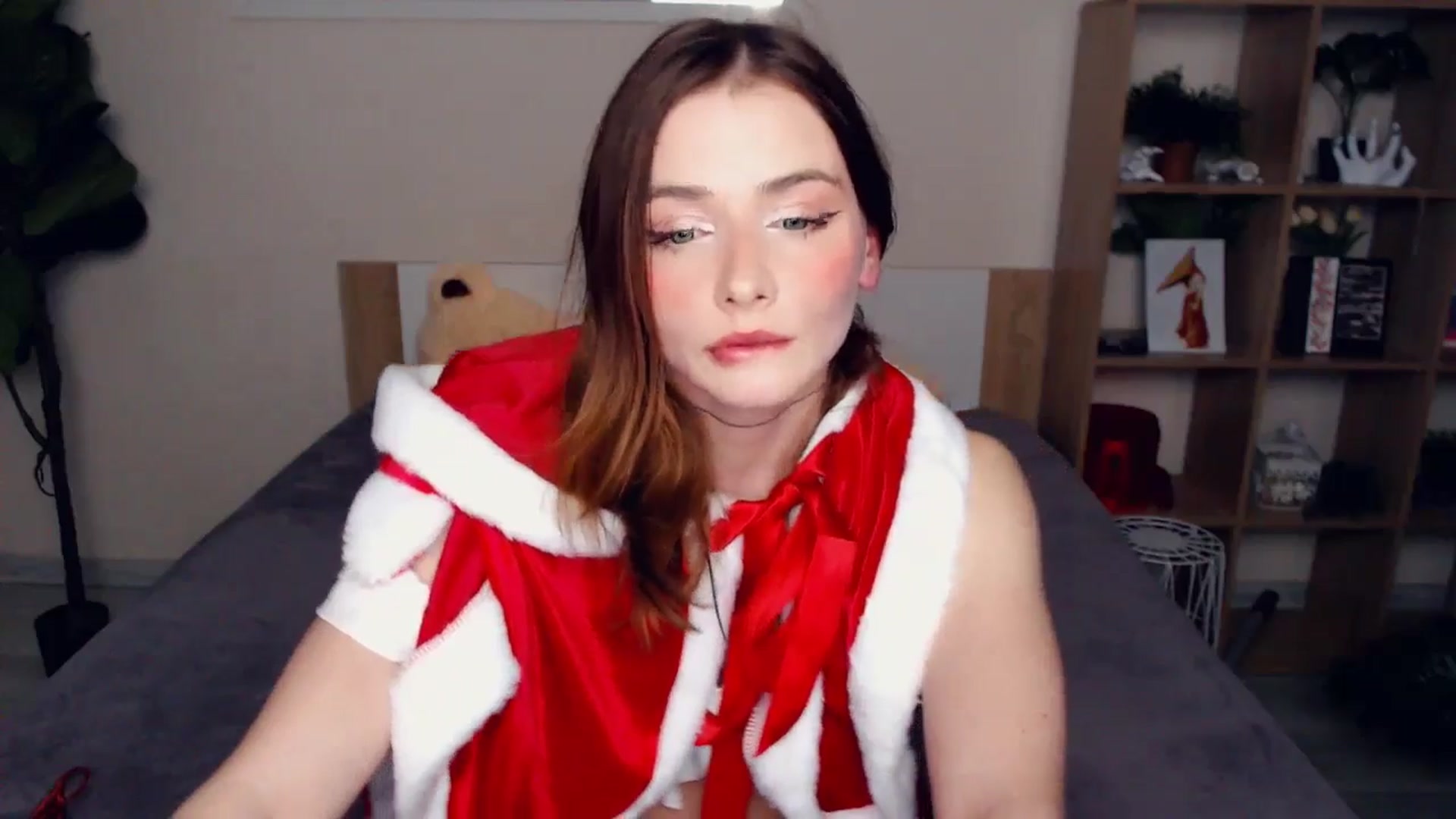 Gallery image thumbnail from Hanagasumi's myfreecams stream on, 12/25/2025, 24:03 image 14 of 20