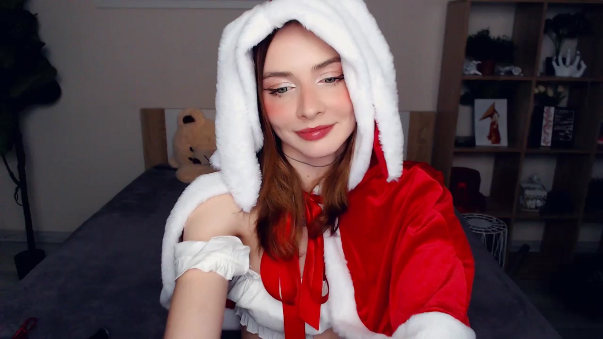 Gallery image thumbnail from Hanagasumi's myfreecams stream on, 12/25/2025, 24:03 image 13 of 20
