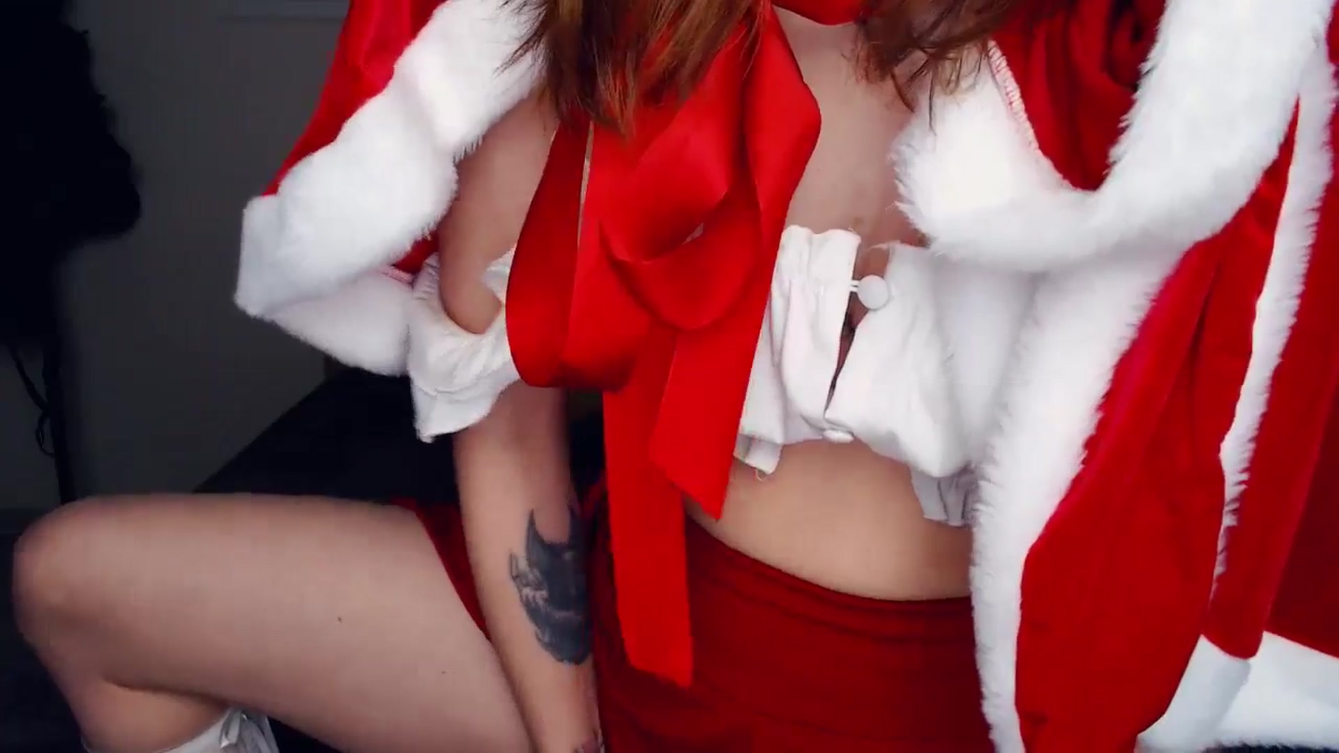 Gallery image thumbnail from Hanagasumi's myfreecams stream on, 12/25/2025, 24:03 image 19 of 20