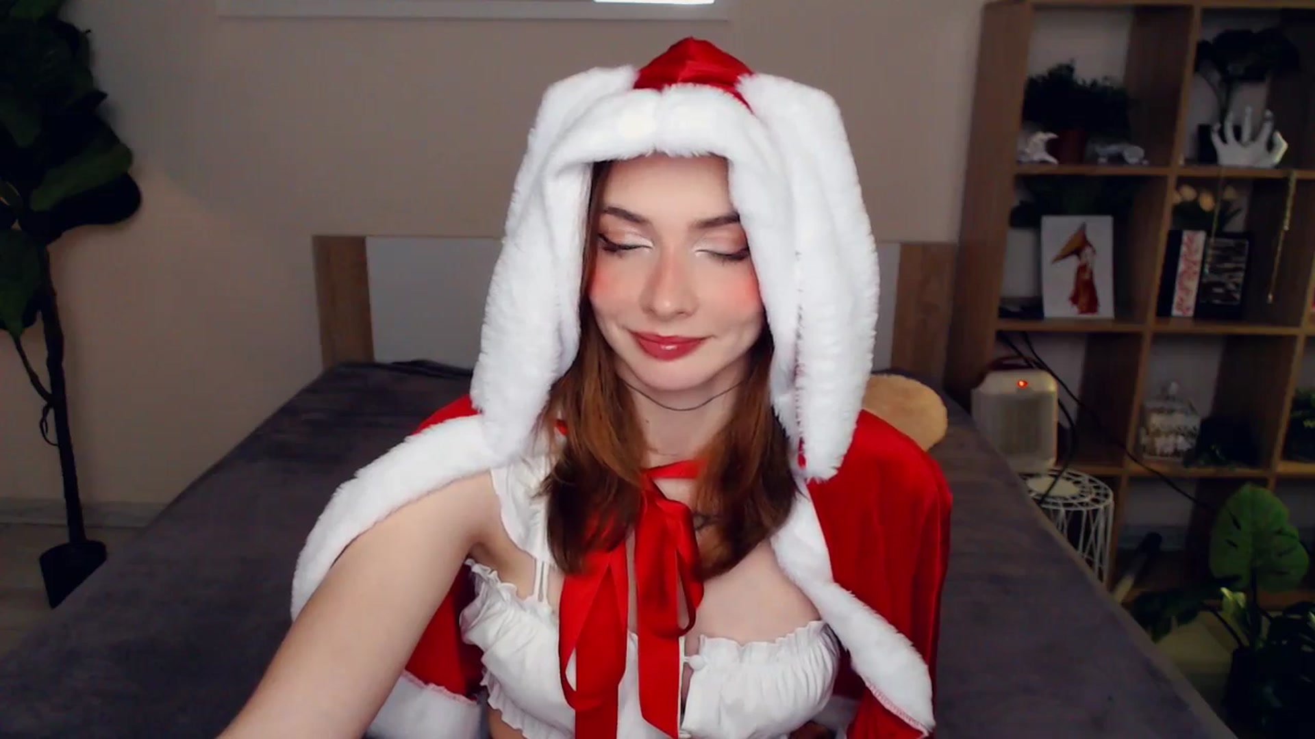 Gallery image thumbnail from Hanagasumi's myfreecams stream on, 12/25/2025, 01:36 image 15 of 20