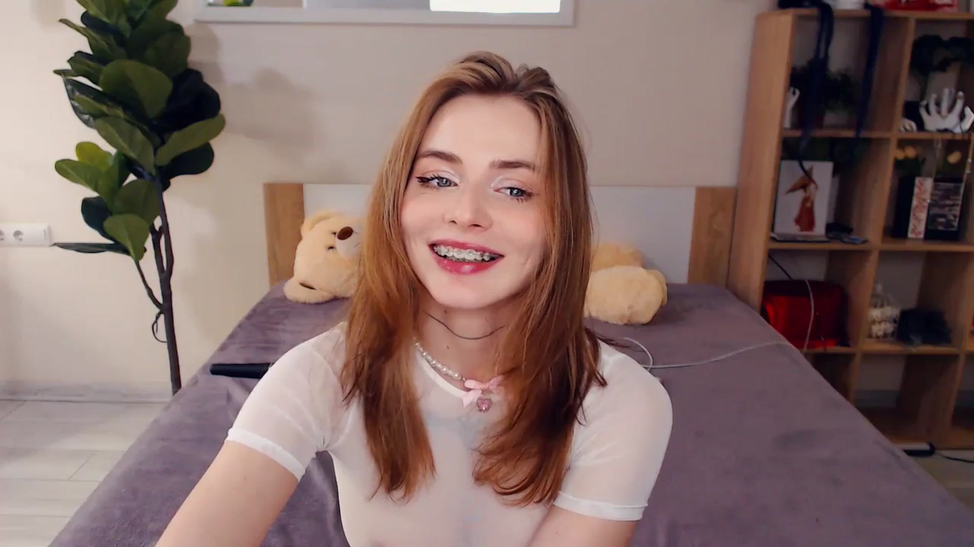 Gallery image thumbnail from Hanagasumi's myfreecams stream on, 03/29/2026, 24:41 image 6 of 20