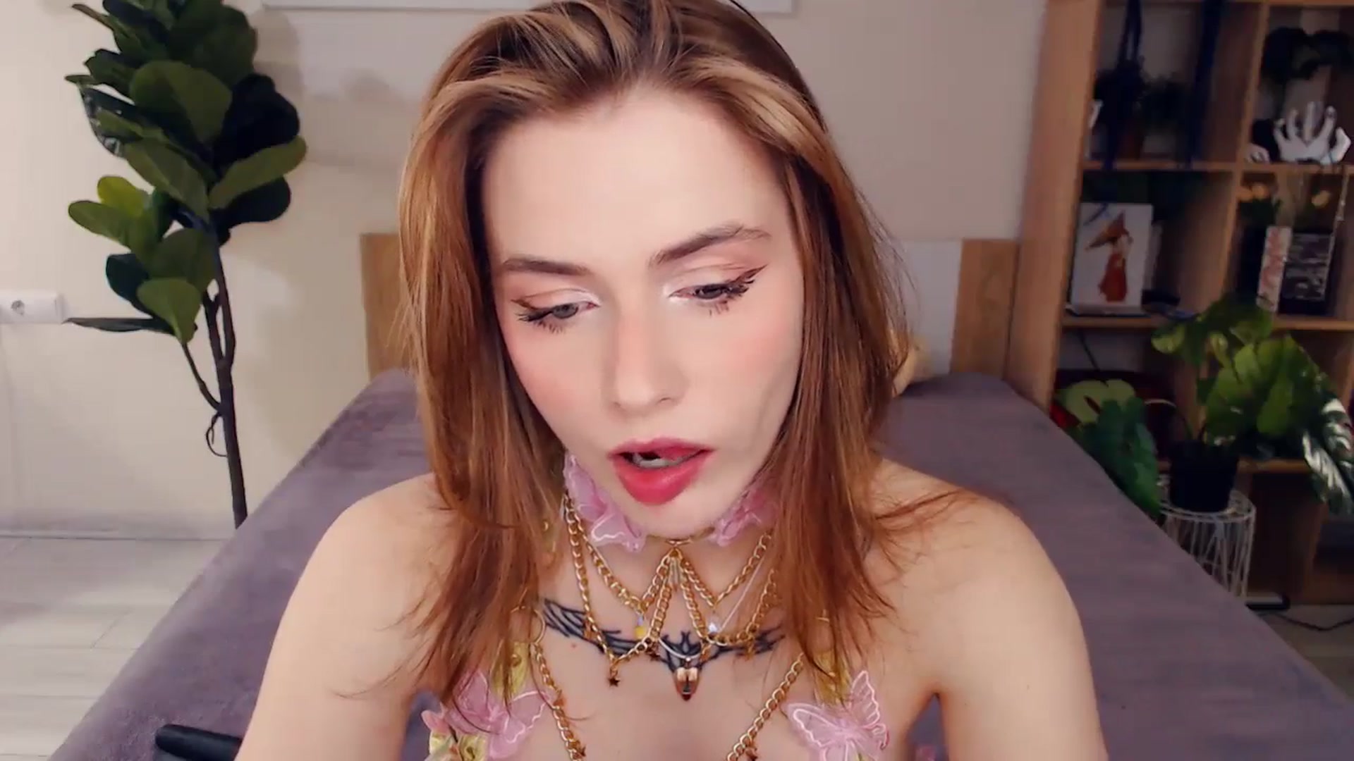 Gallery image thumbnail from Hanagasumi's myfreecams stream on, 03/29/2026, 21:24 image 5 of 20