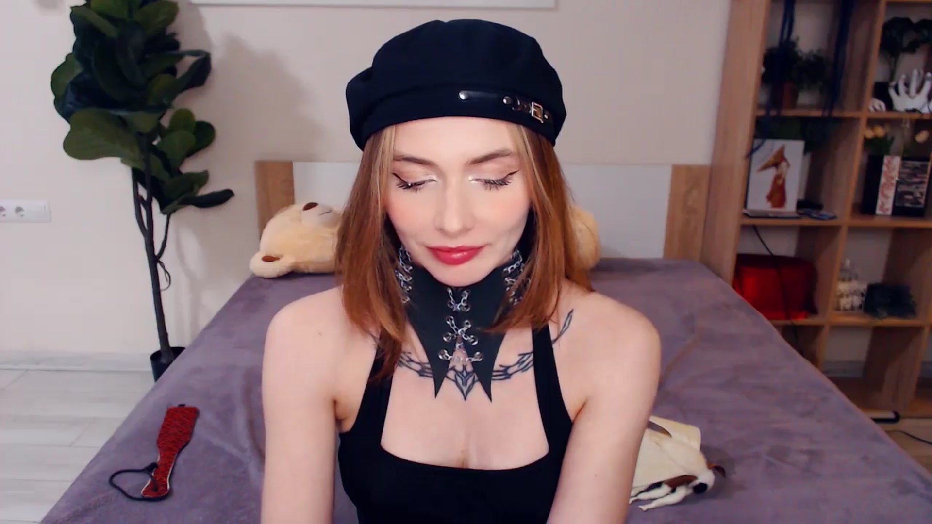 Gallery image thumbnail from Hanagasumi's myfreecams stream on, 04/04/2026, 24:17 image 12 of 20