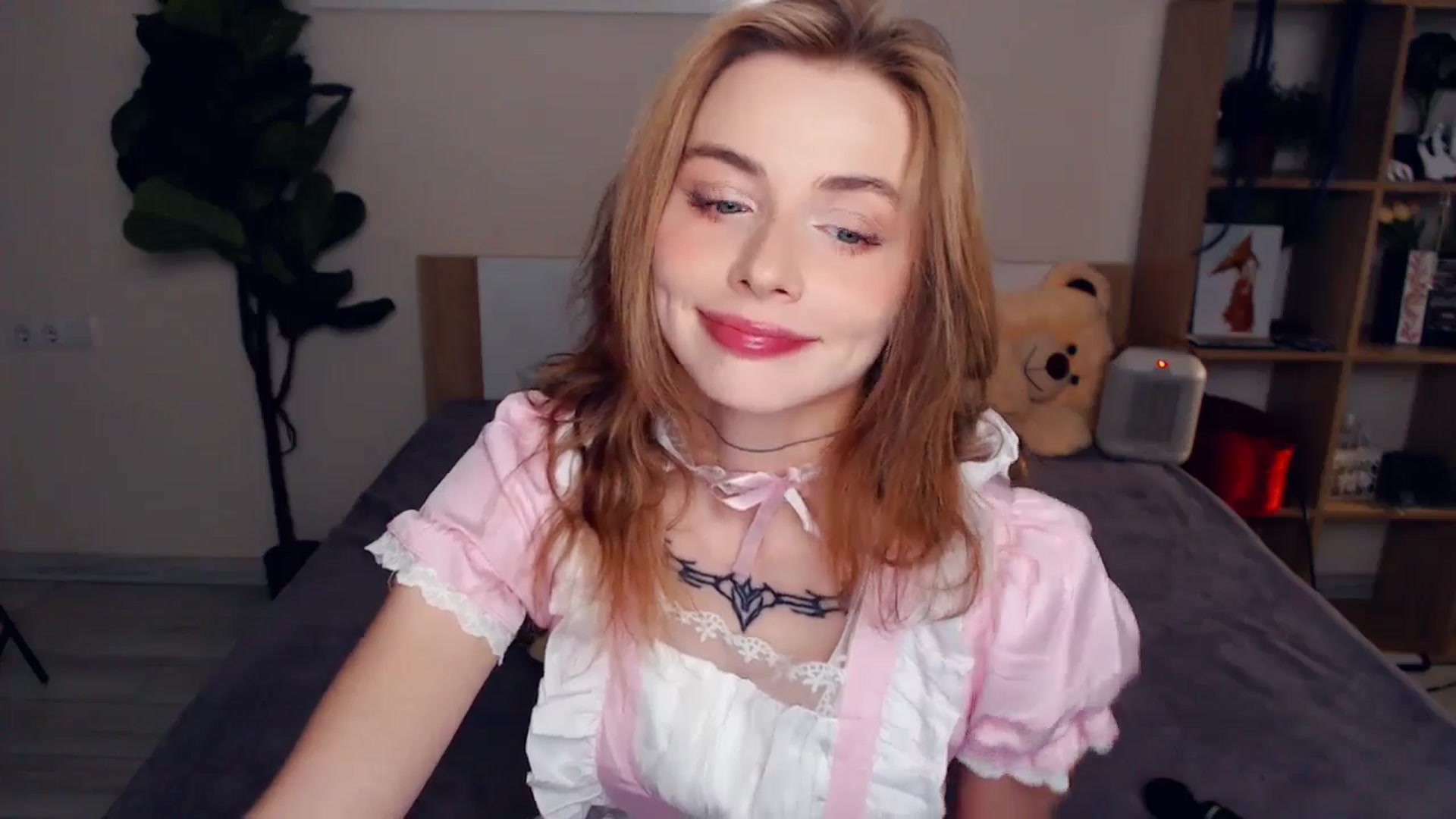 Gallery image thumbnail from Hanagasumi's myfreecams stream on, 04/09/2026, 21:41 image 2 of 20