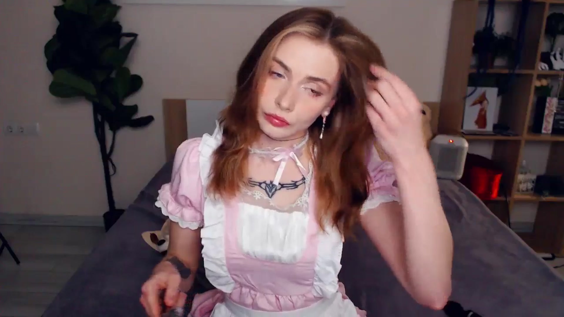 Gallery image thumbnail from Hanagasumi's myfreecams stream on, 04/09/2026, 21:41 image 11 of 20
