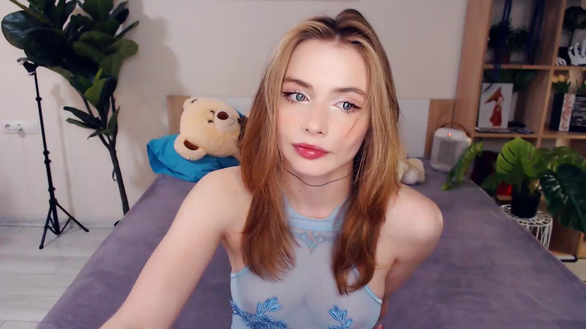 Gallery image thumbnail from Hanagasumi's myfreecams stream on, 04/18/2026, 01:50 image 2 of 20