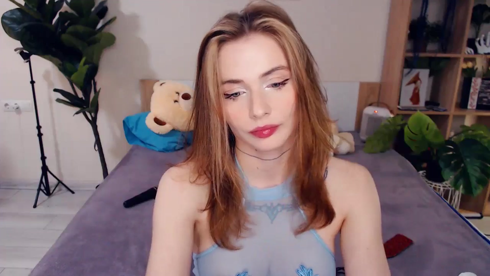 Gallery image thumbnail from Hanagasumi's myfreecams stream on, 04/18/2026, 01:50 image 9 of 20