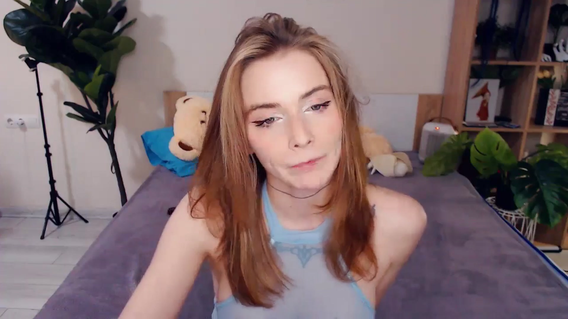 Gallery image thumbnail from Hanagasumi's myfreecams stream on, 04/18/2026, 01:50 image 19 of 20
