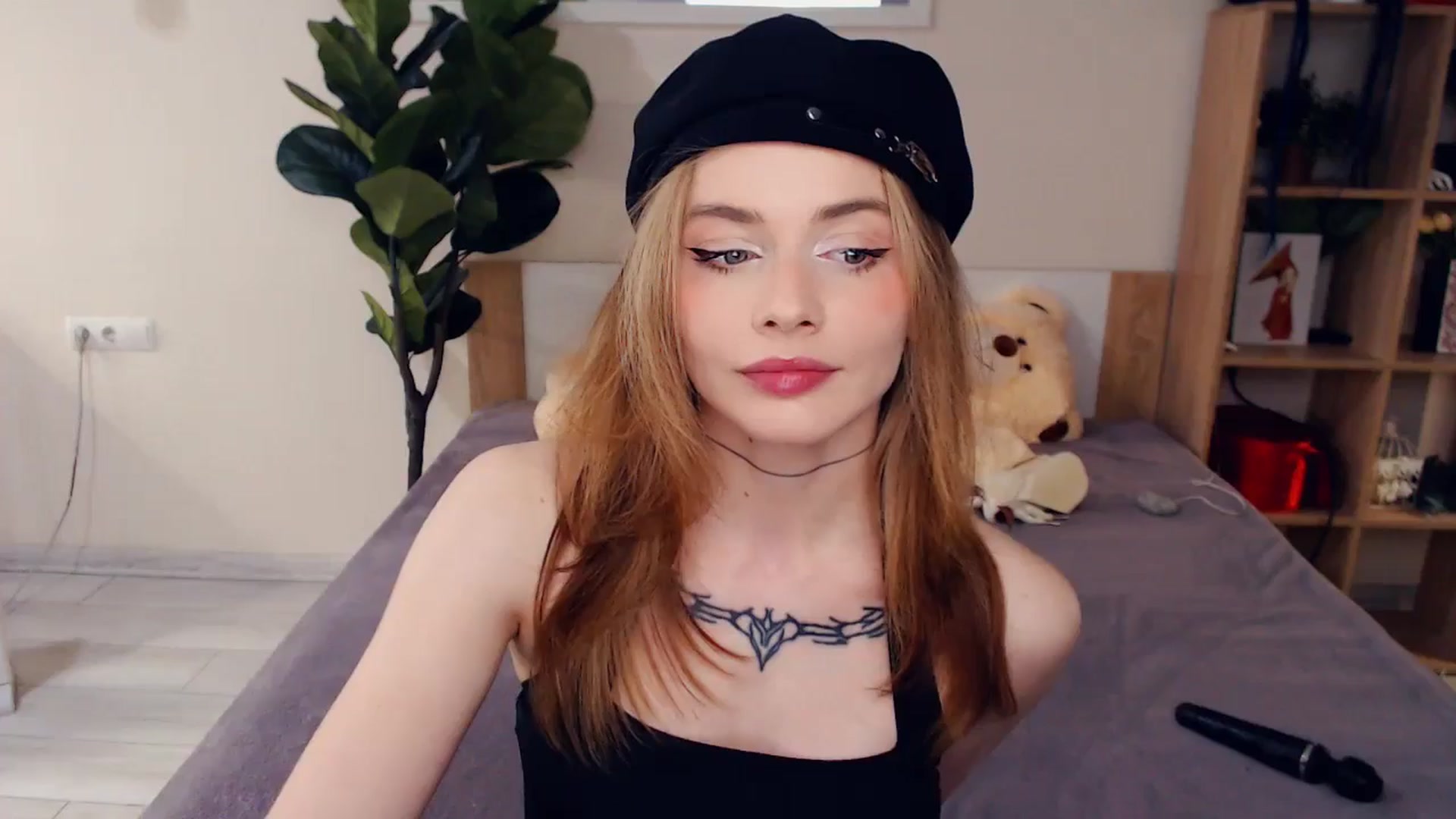 Gallery image thumbnail from Hanagasumi's myfreecams stream on, 05/04/2026, 01:30 image 1 of 20
