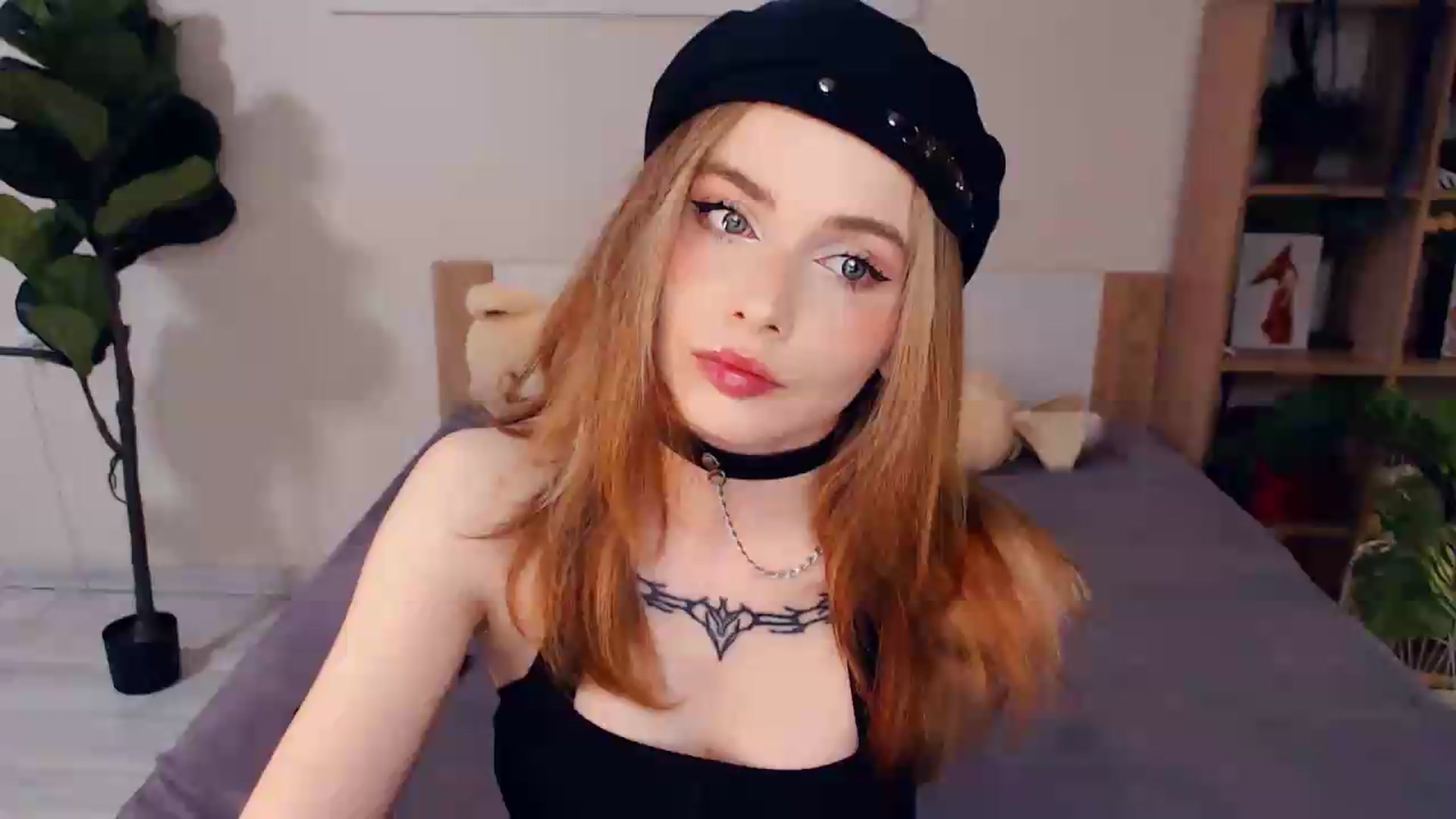 Gallery image thumbnail from Hanagasumi's myfreecams stream on, 05/15/2026, 21:48 image 17 of 20