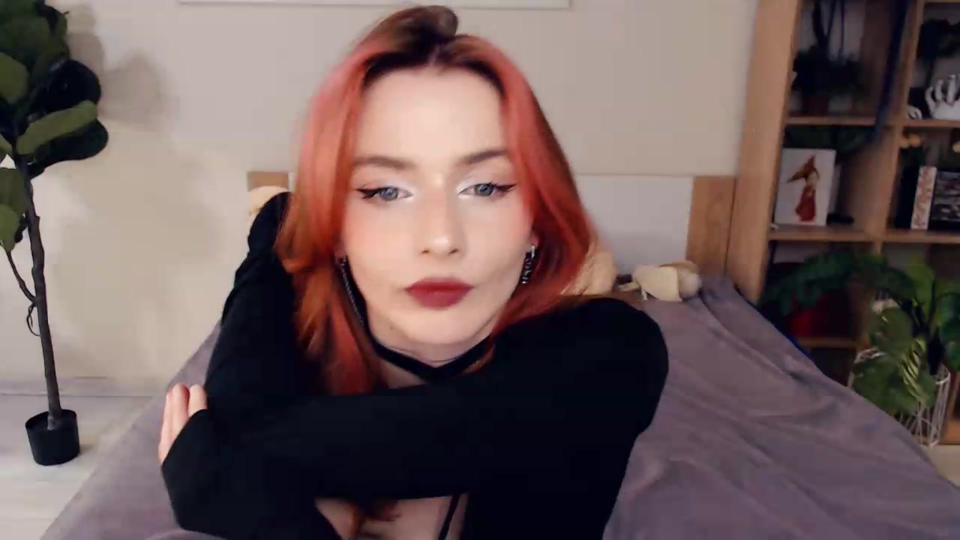 Gallery image thumbnail from Hanagasumi's myfreecams stream on, 05/18/2026, 24:42 image 14 of 20