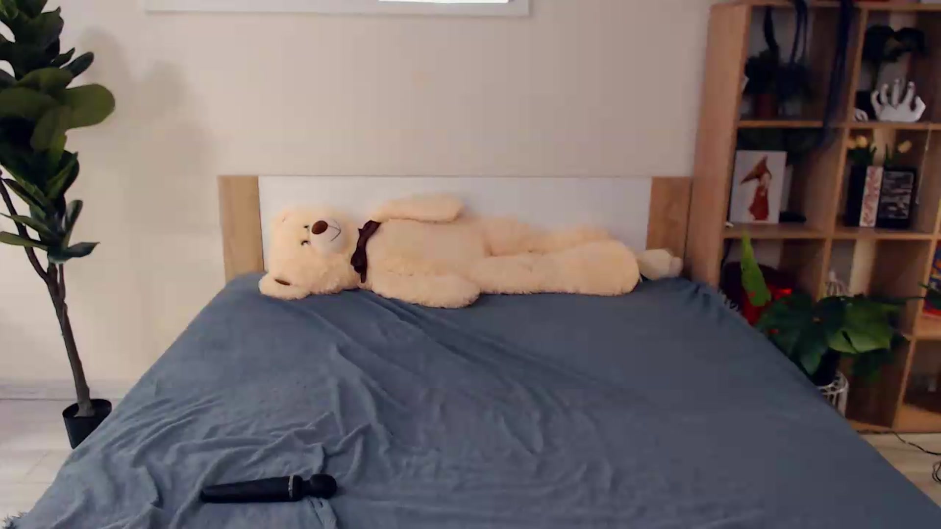 Gallery image thumbnail from Hanagasumi's myfreecams stream on, 05/30/2026, 22:58 image 8 of 20