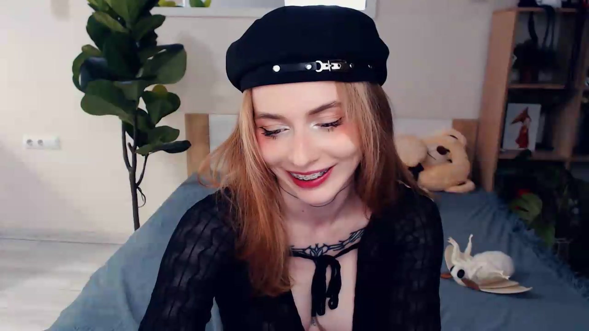 Gallery image thumbnail from Hanagasumi's myfreecams stream on, 06/19/2026, 02:11 image 2 of 20