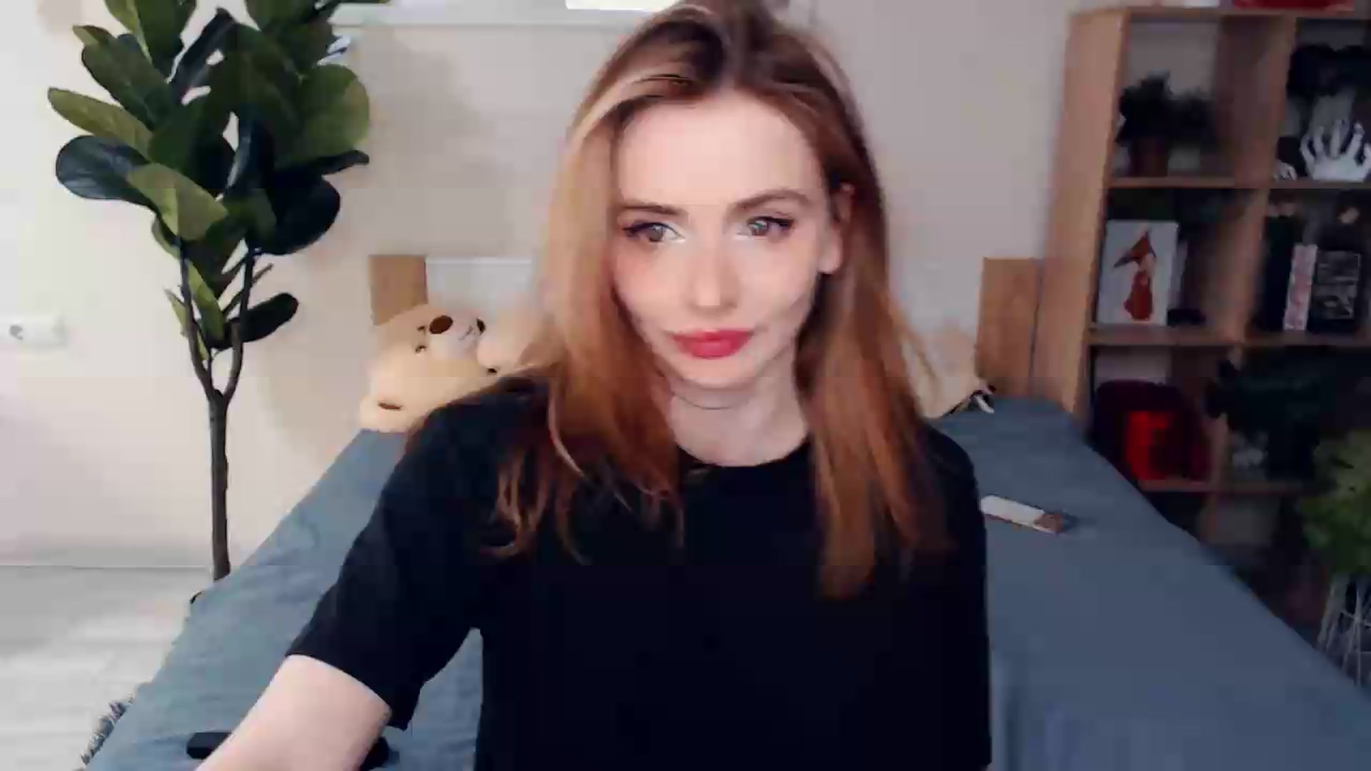 Gallery image thumbnail from Hanagasumi's myfreecams stream on, 06/20/2026, 20:52 image 1 of 20