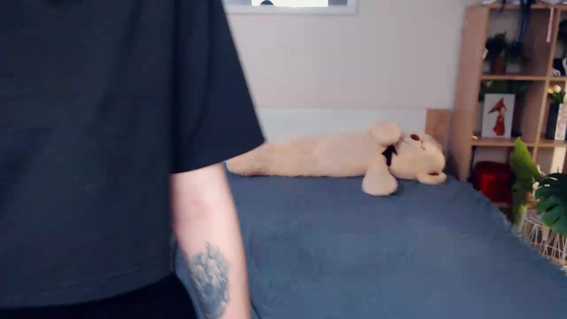 Gallery image thumbnail from Hanagasumi's myfreecams stream on, 06/27/2026, 22:28 image 11 of 20