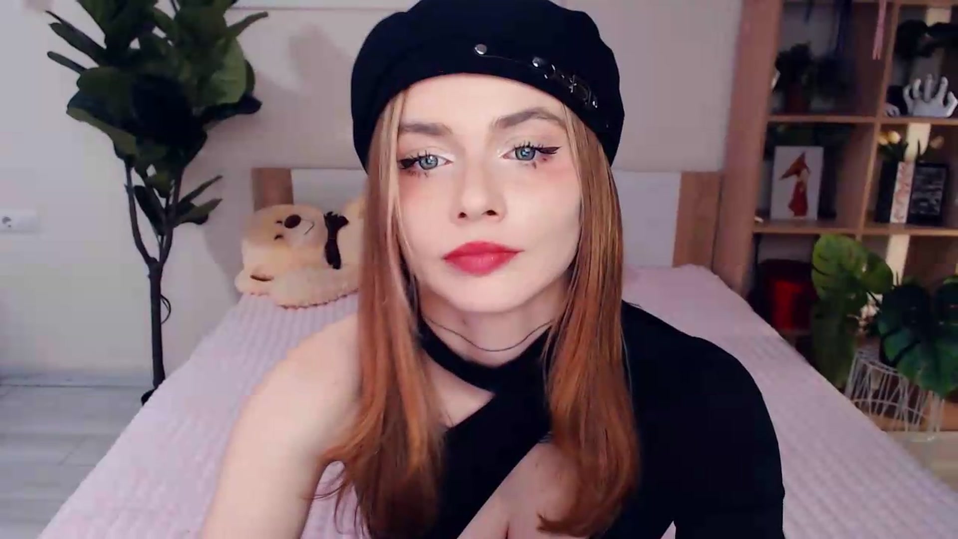 Gallery image thumbnail from Hanagasumi's myfreecams stream on, 07/09/2026, 23:40 image 12 of 20
