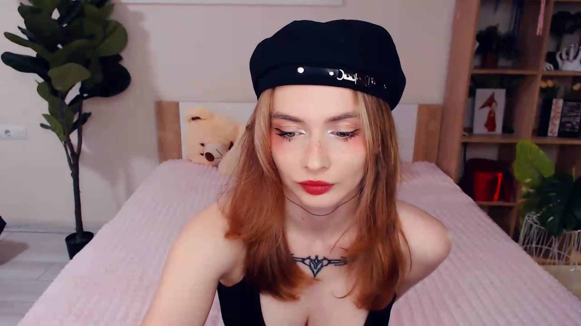 Gallery image thumbnail from Hanagasumi's myfreecams stream on, 07/12/2026, 24:45 image 19 of 20