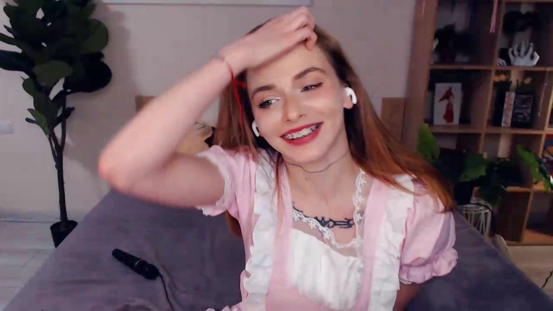 Gallery image thumbnail from Hanagasumi's myfreecams stream on, 07/20/2026, 02:13 image 10 of 20
