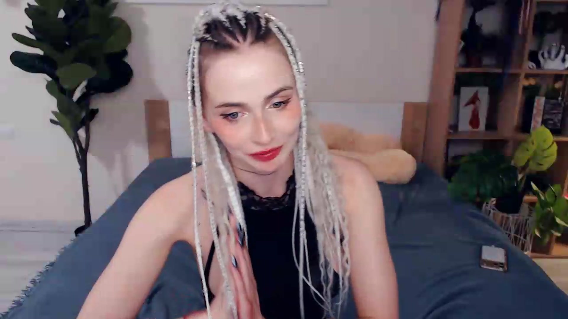 Gallery image thumbnail from Hanagasumi's myfreecams stream on, 08/09/2026, 24:21 image 17 of 20