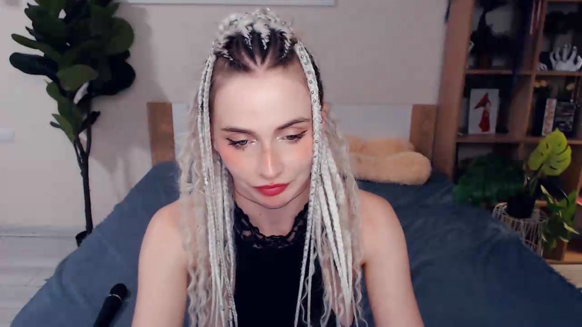 Gallery image thumbnail from Hanagasumi's myfreecams stream on, 08/09/2026, 01:21 image 5 of 20