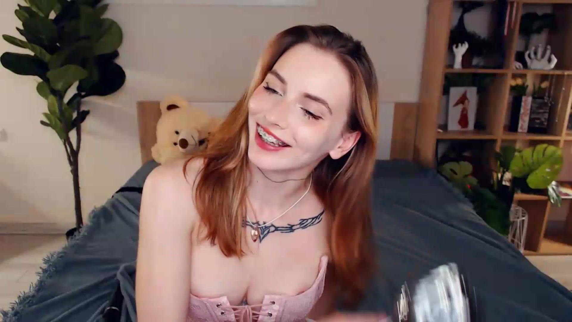 Gallery image thumbnail from Hanagasumi's myfreecams stream on, 08/22/2026, 01:22 image 20 of 20