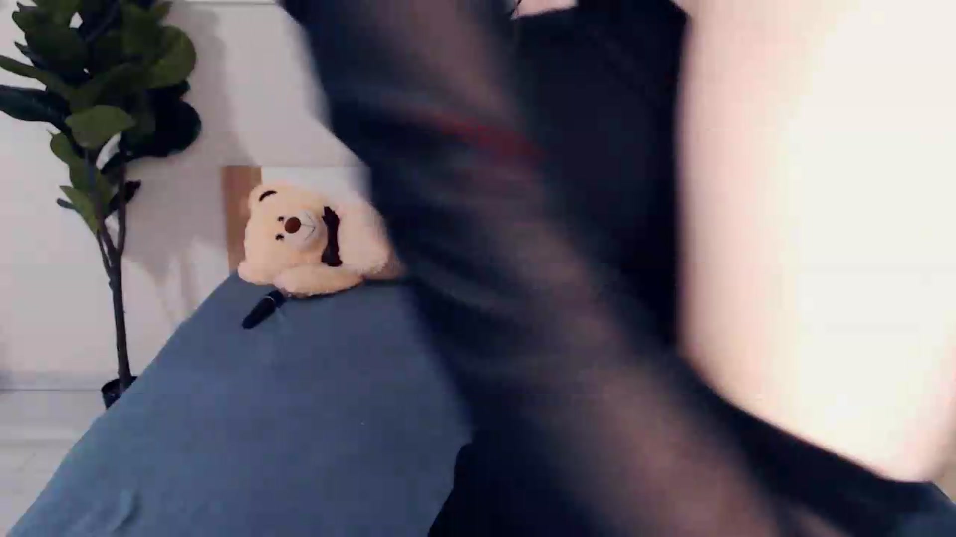 Gallery image thumbnail from Hanagasumi's myfreecams stream on, 08/23/2026, 24:01 image 5 of 20