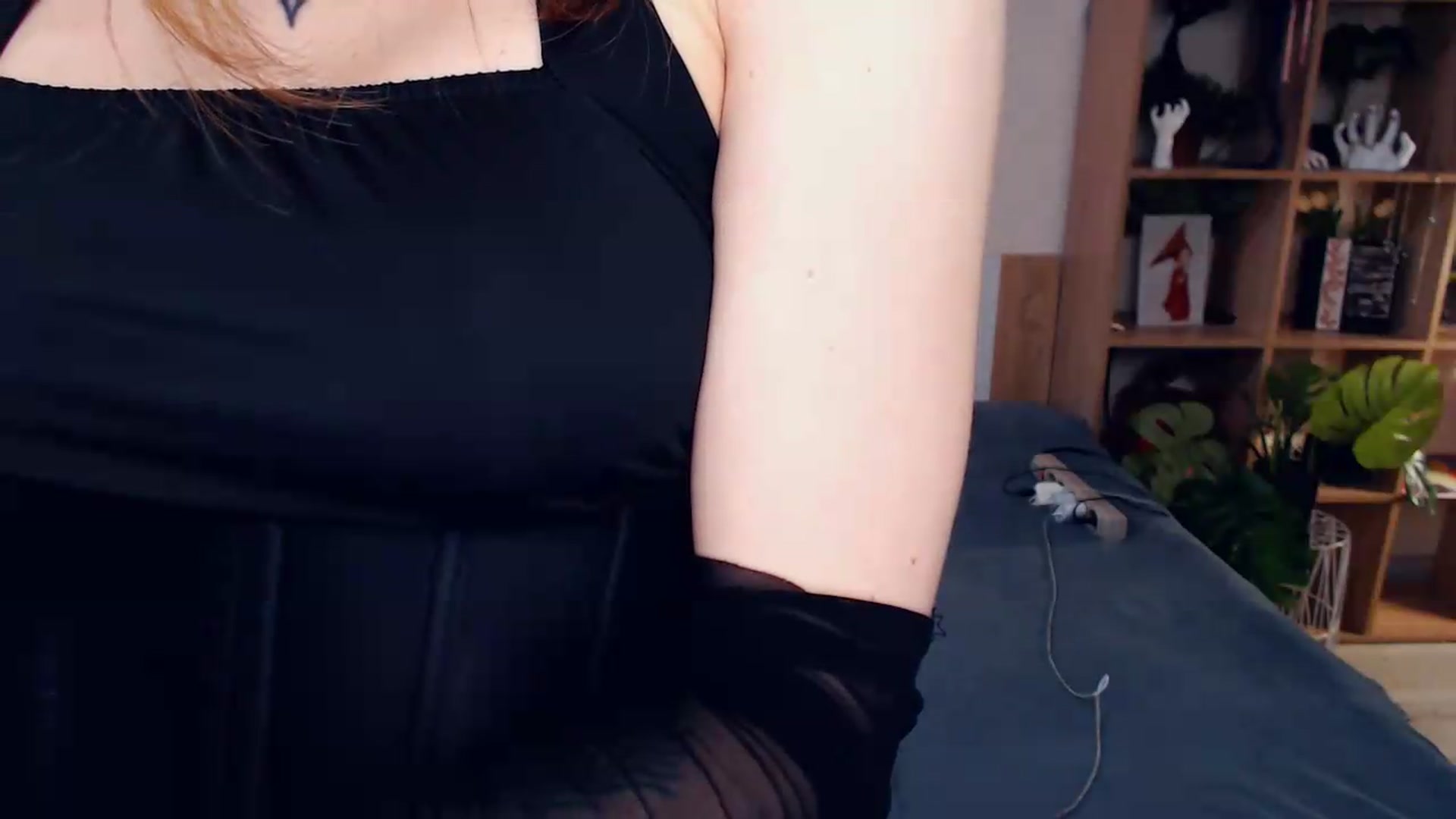 Gallery image thumbnail from Hanagasumi's myfreecams stream on, 08/23/2026, 24:01 image 10 of 20