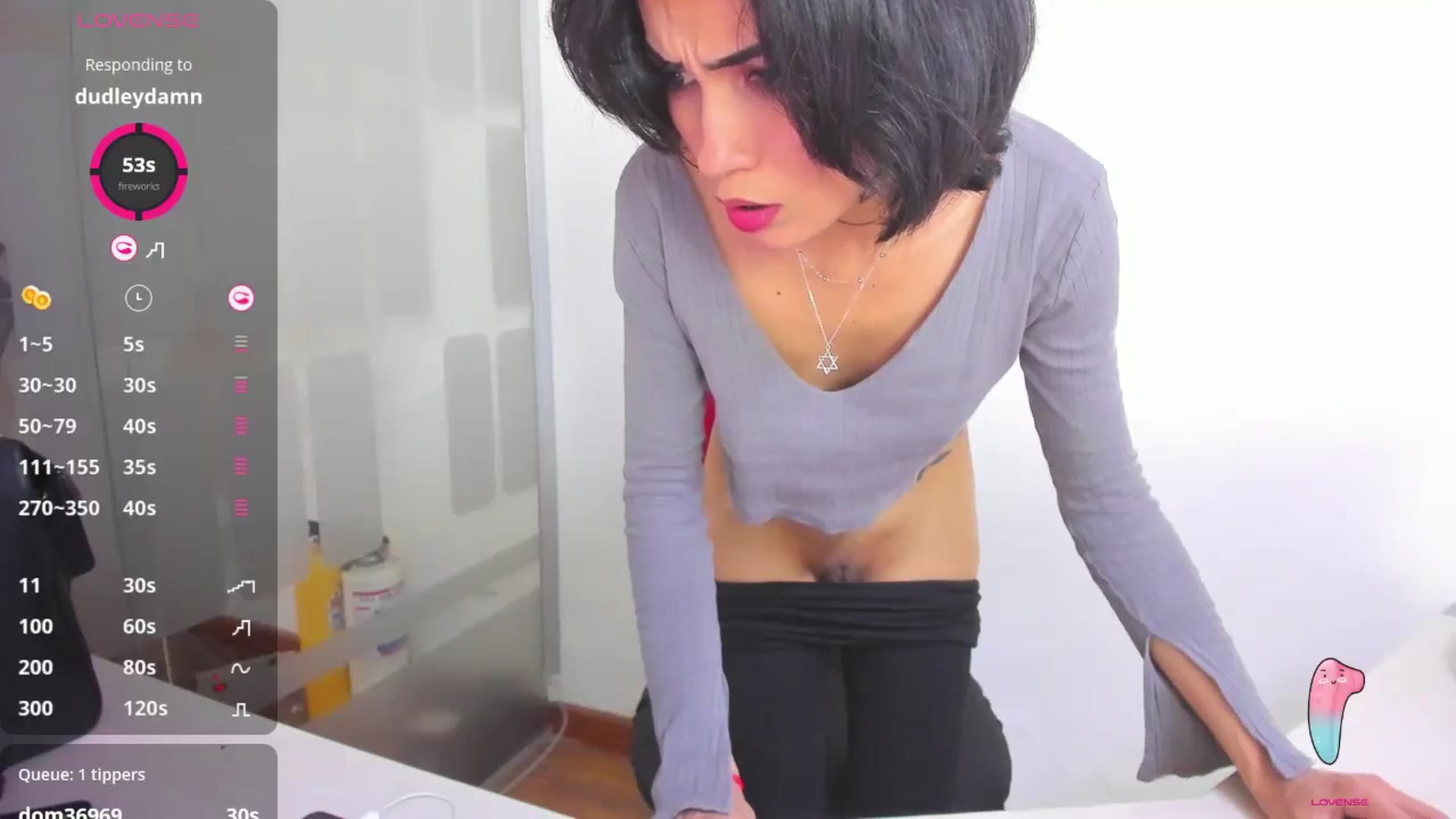 Gallery image thumbnail from HannaClohes's myfreecams stream on, 12/24/2025, 14:20 image 7 of 20