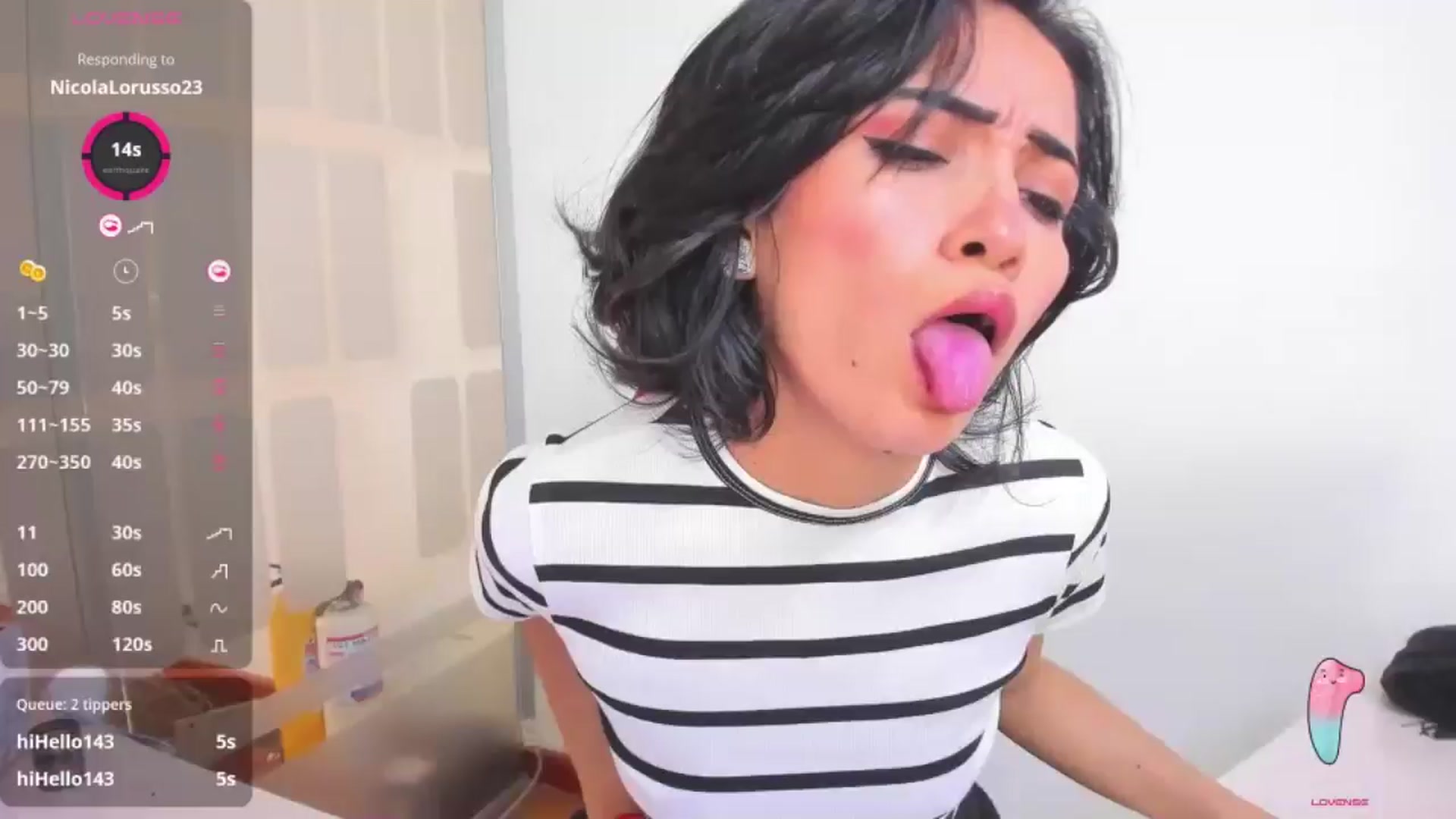Gallery image thumbnail from HannaClohes's myfreecams stream on, 12/26/2025, 16:02 image 14 of 20