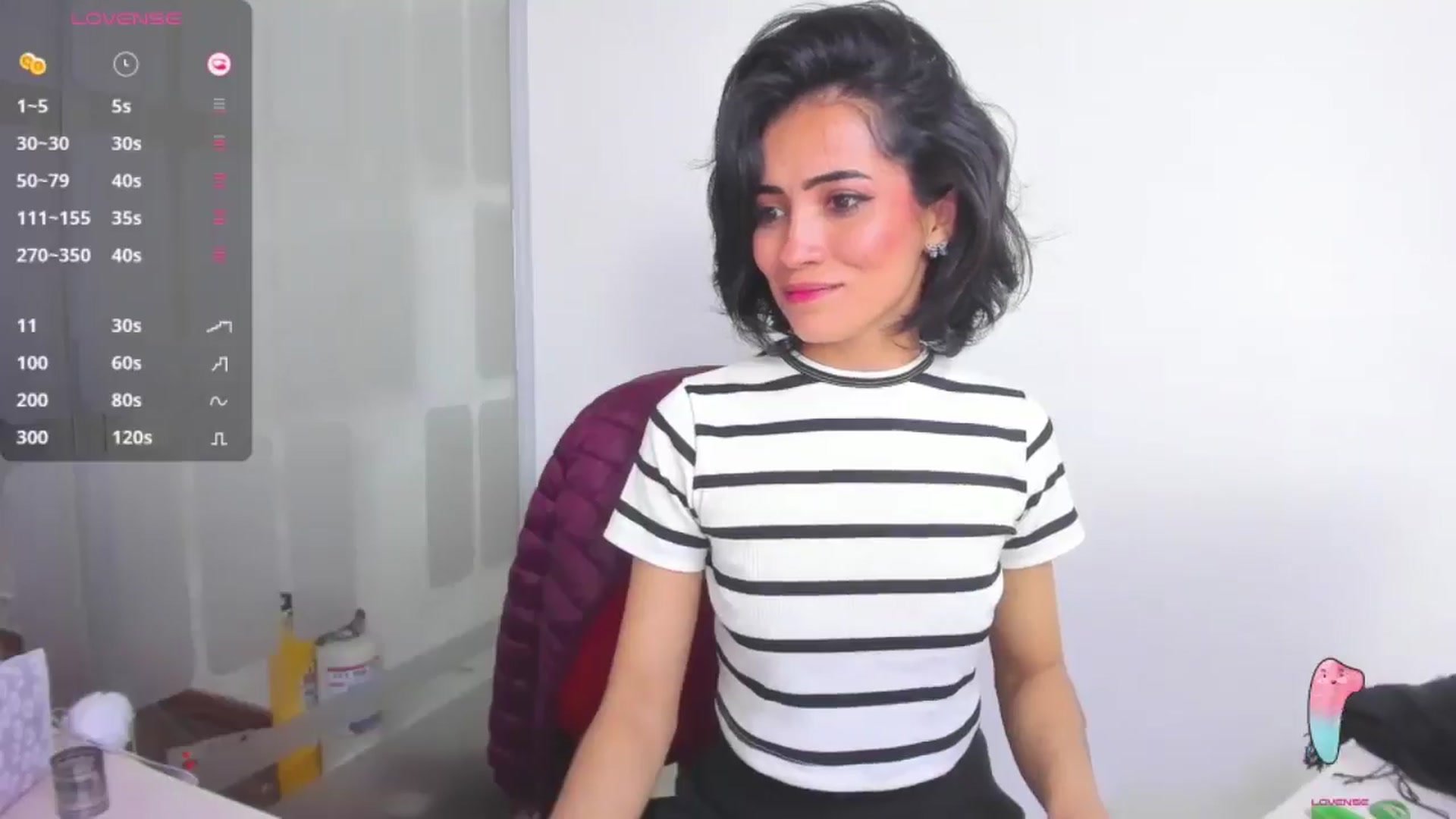 Gallery image thumbnail from HannaClohes's myfreecams stream on, 12/26/2025, 16:02 image 4 of 20