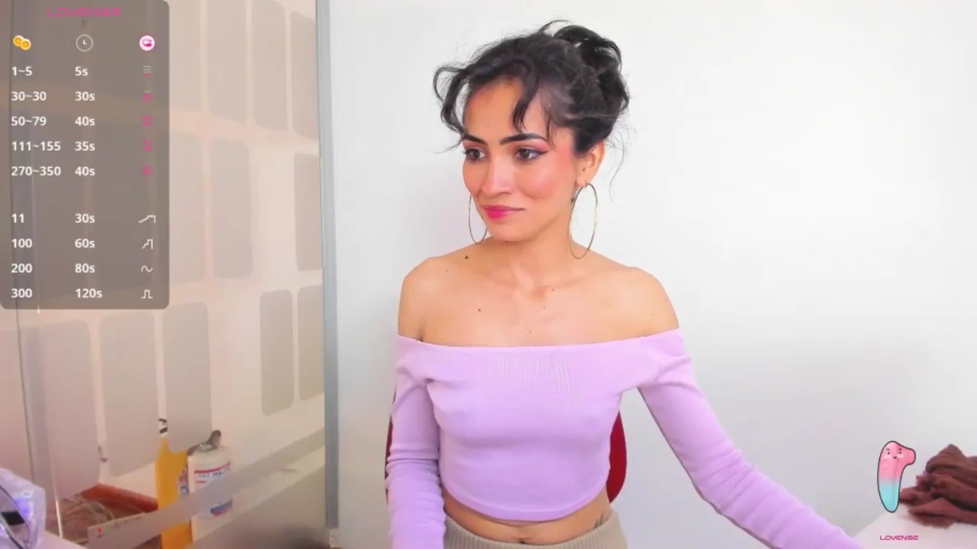 Gallery image thumbnail from HannaClohes's myfreecams stream on, 12/28/2025, 15:12 image 8 of 20