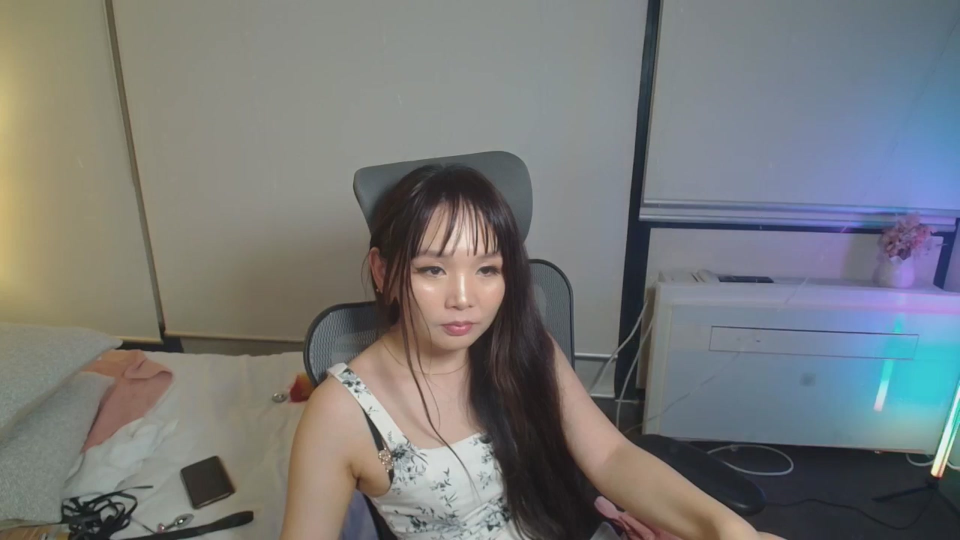 Gallery image thumbnail from HannaElite's myfreecams stream on, 03/01/2025, 12:13 image 18 of 20