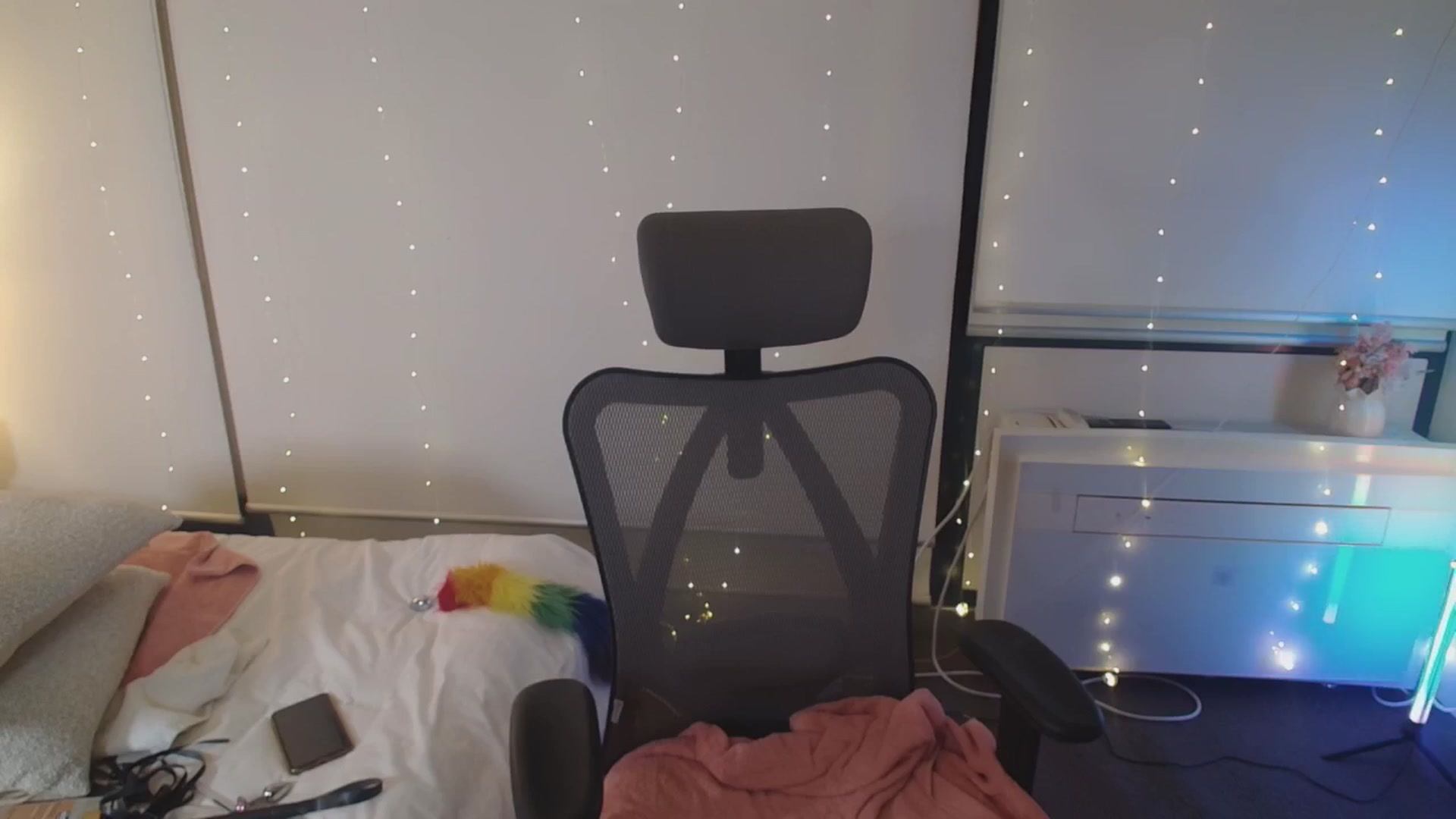 Gallery image thumbnail from HannaElite's myfreecams stream on, 03/01/2025, 12:13 image 19 of 20