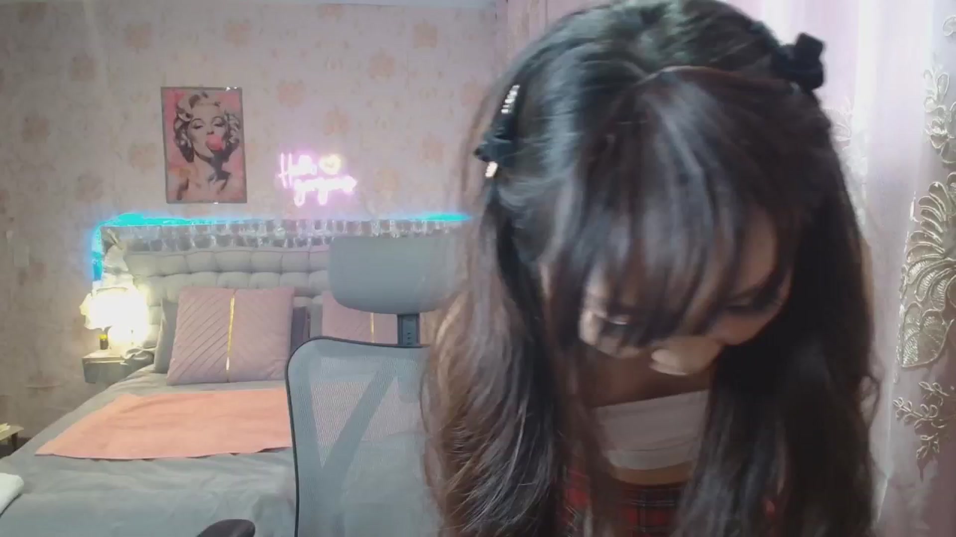 Gallery image thumbnail from HannaElite's myfreecams stream on, 06/22/2025, 08:05 image 9 of 20