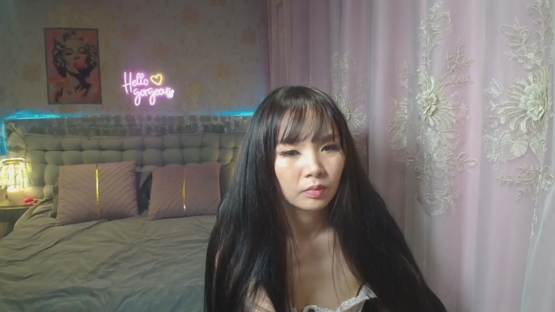 Gallery image thumbnail from HannaElite's myfreecams stream on, 07/25/2025, 10:26 image 12 of 20