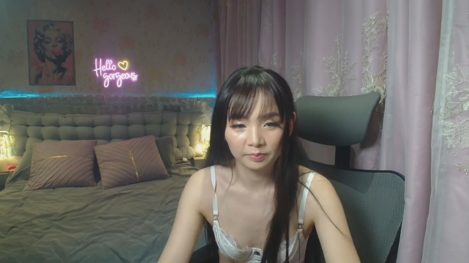 Gallery image thumbnail from HannaElite's myfreecams stream on, 07/26/2025, 12:03 image 1 of 20