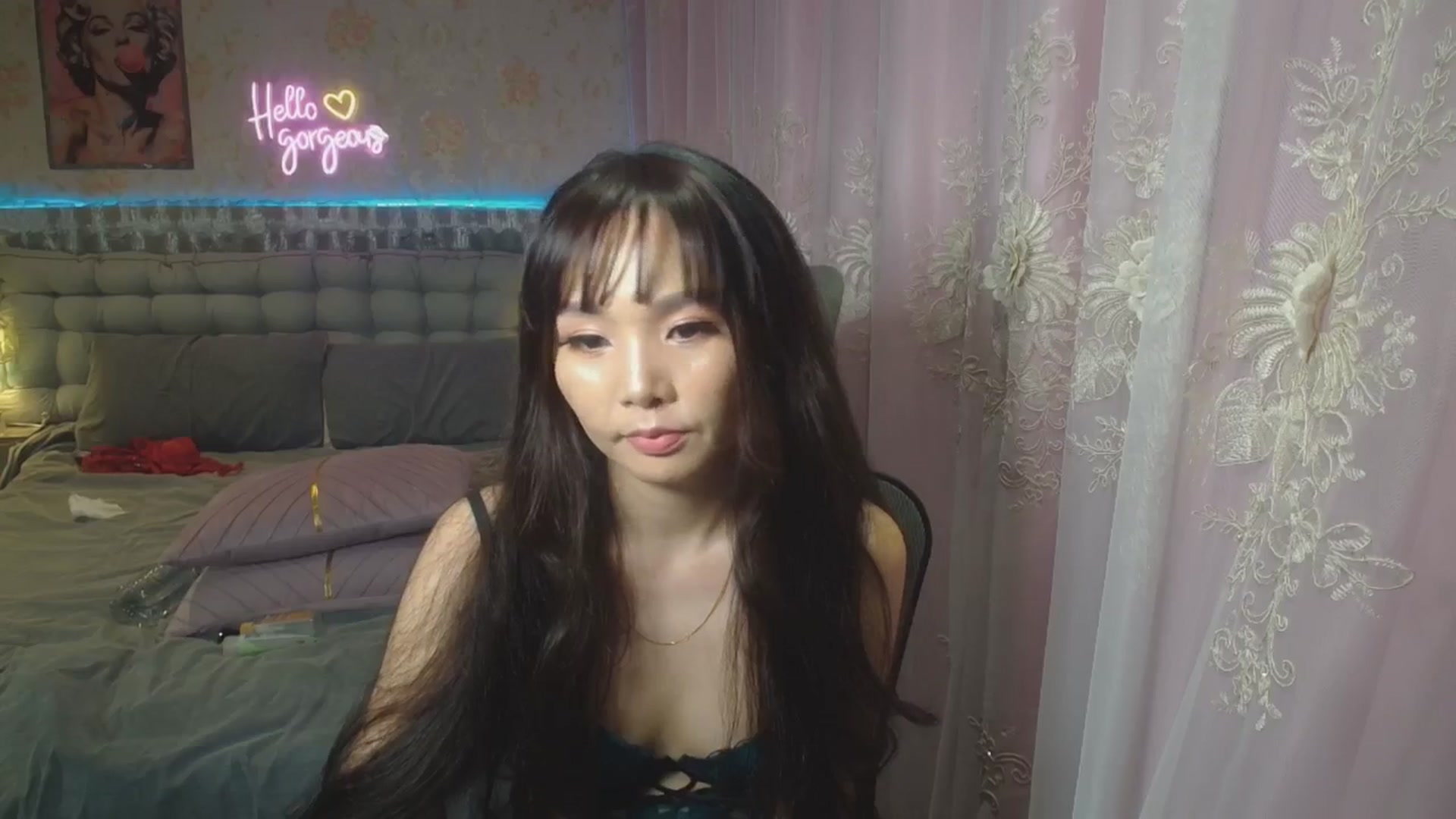 Gallery image thumbnail from HannaElite's myfreecams stream on, 08/03/2025, 07:53 image 12 of 20