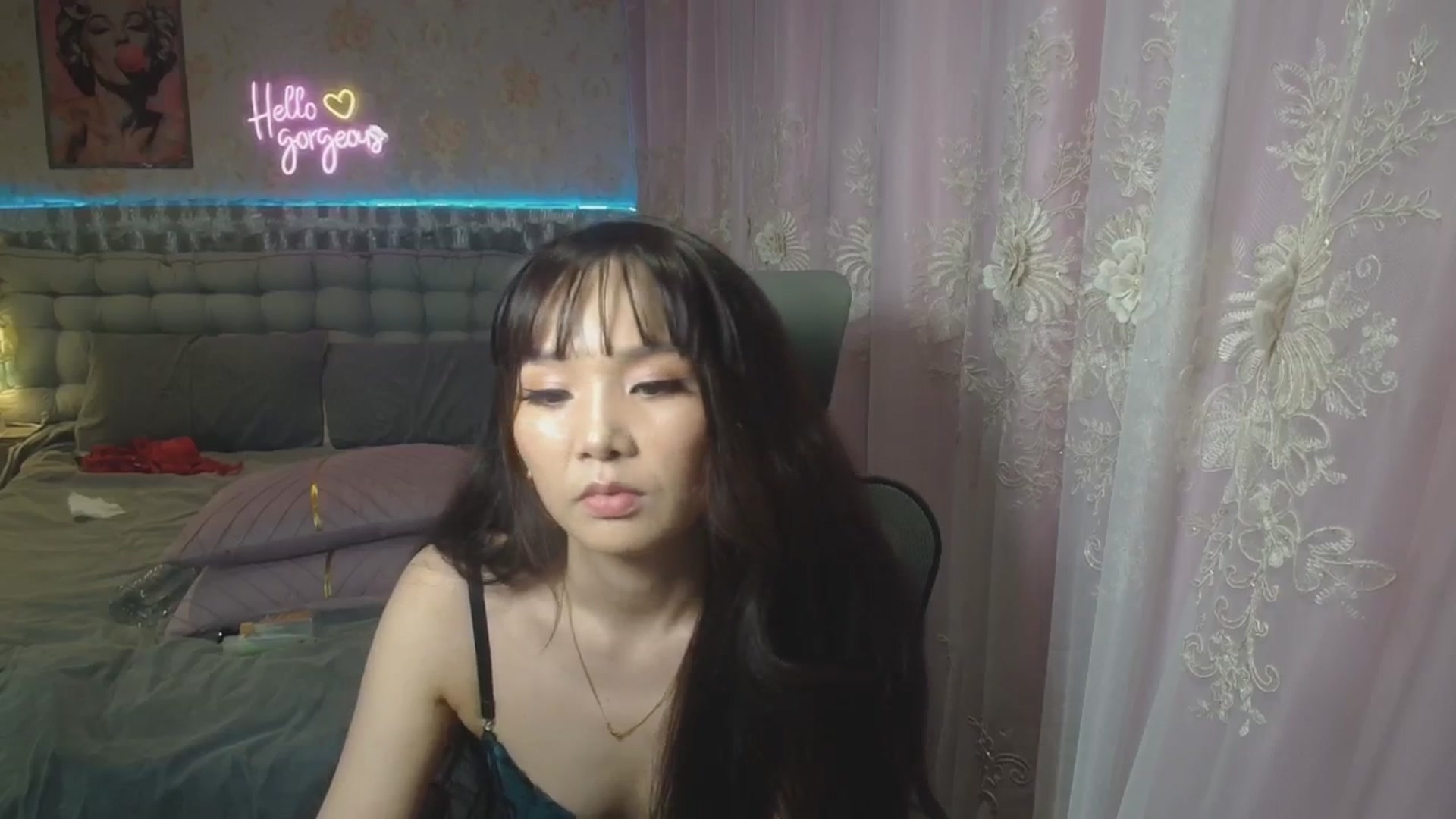 Gallery image thumbnail from HannaElite's myfreecams stream on, 08/03/2025, 07:53 image 8 of 20