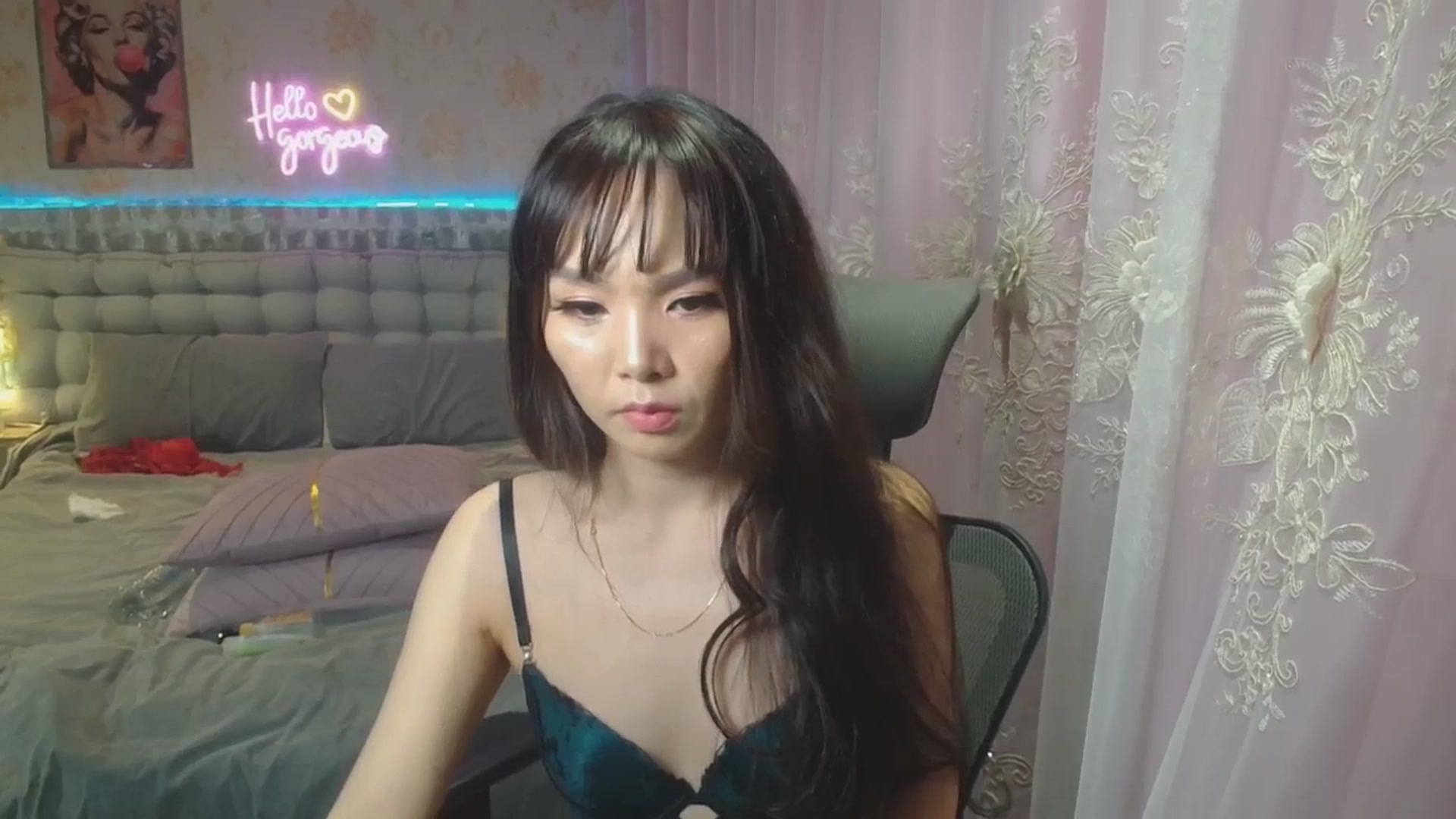Gallery image thumbnail from HannaElite's myfreecams stream on, 08/03/2025, 07:53 image 9 of 20