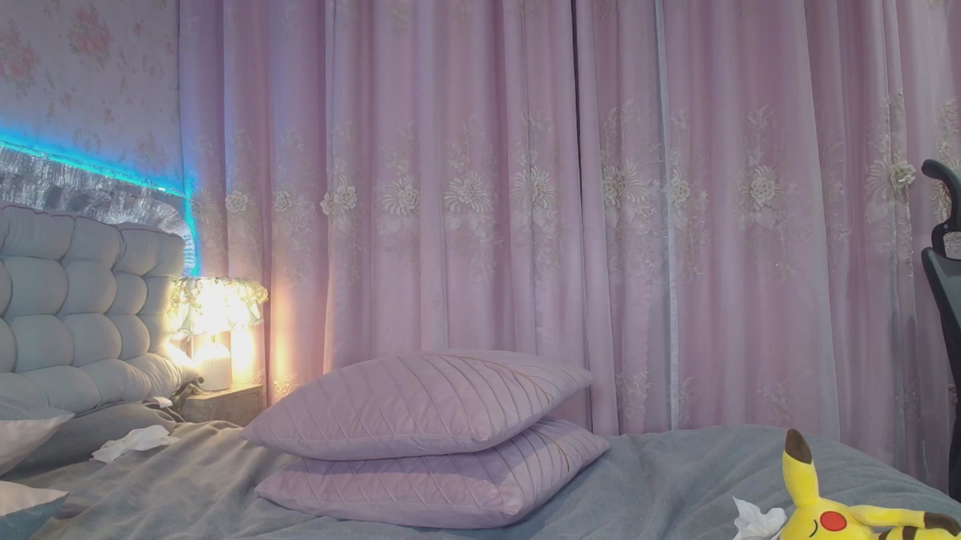 Gallery image thumbnail from HannaElite's myfreecams stream on, 08/09/2025, 08:57 image 20 of 20