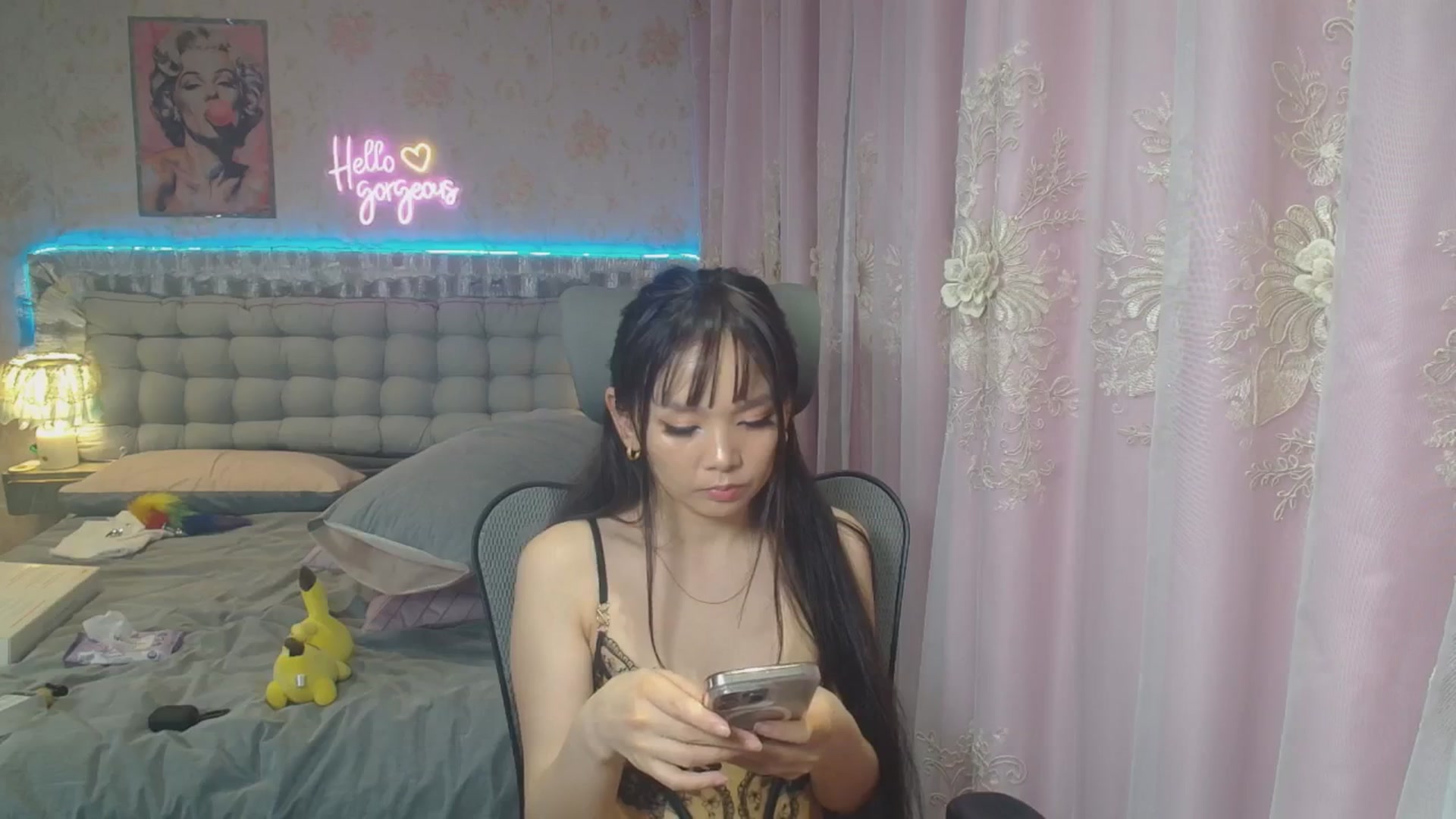 Gallery image thumbnail from HannaElite's myfreecams stream on, 08/09/2025, 12:31 image 2 of 20