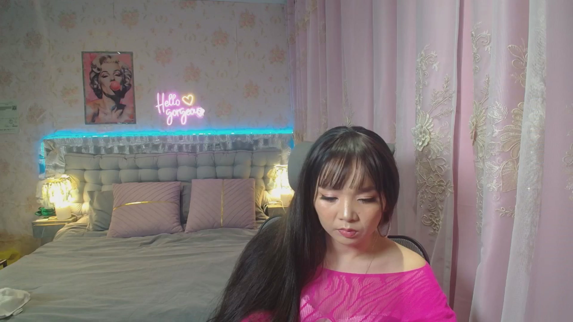 Gallery image thumbnail from HannaElite's myfreecams stream on, 08/16/2025, 09:15 image 16 of 20