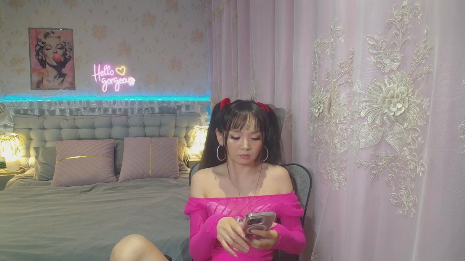 Gallery image thumbnail from HannaElite's myfreecams stream on, 08/16/2025, 09:15 image 2 of 20