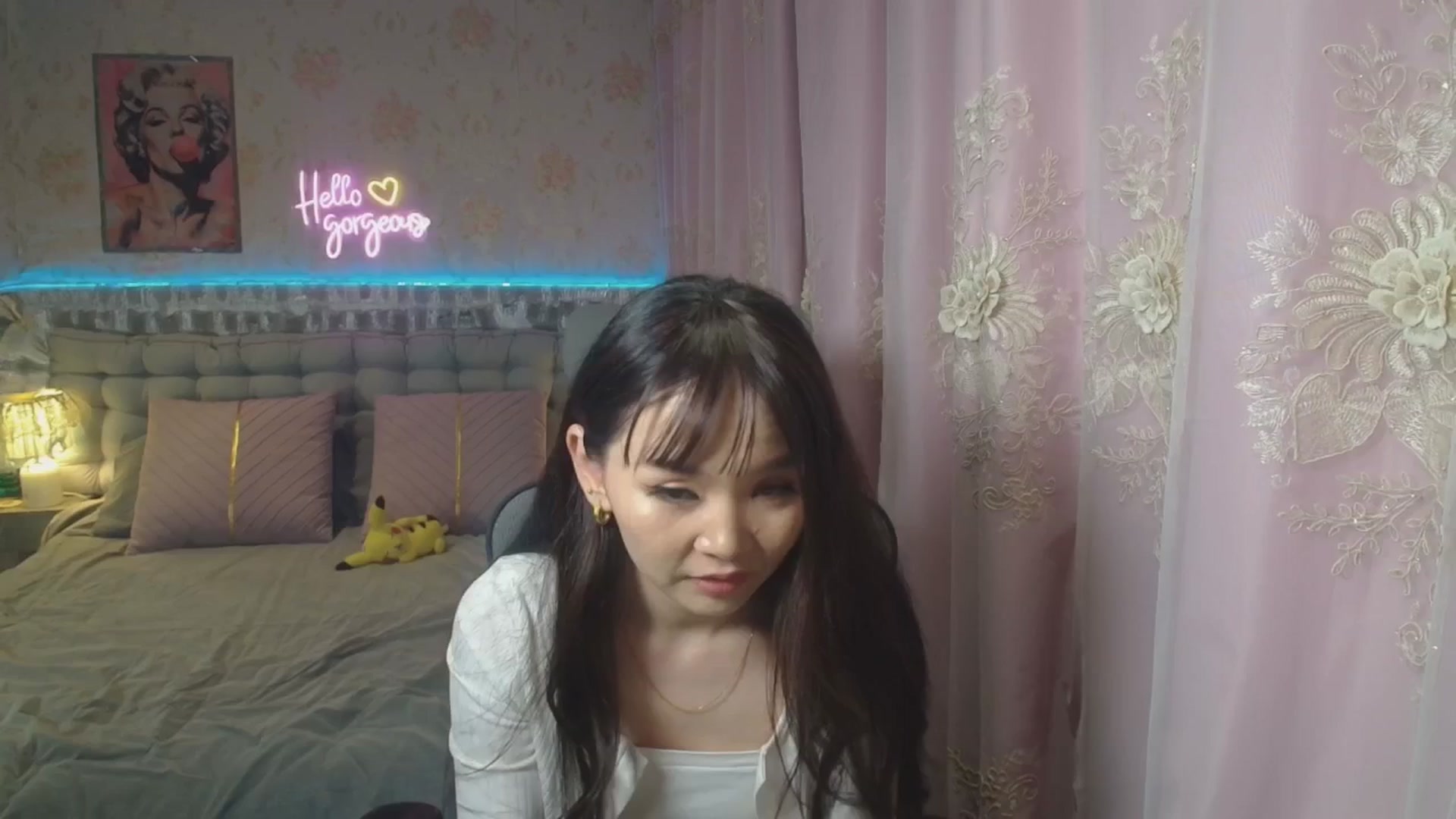 Gallery image thumbnail from HannaElite's myfreecams stream on, 08/17/2025, 12:33 image 18 of 20