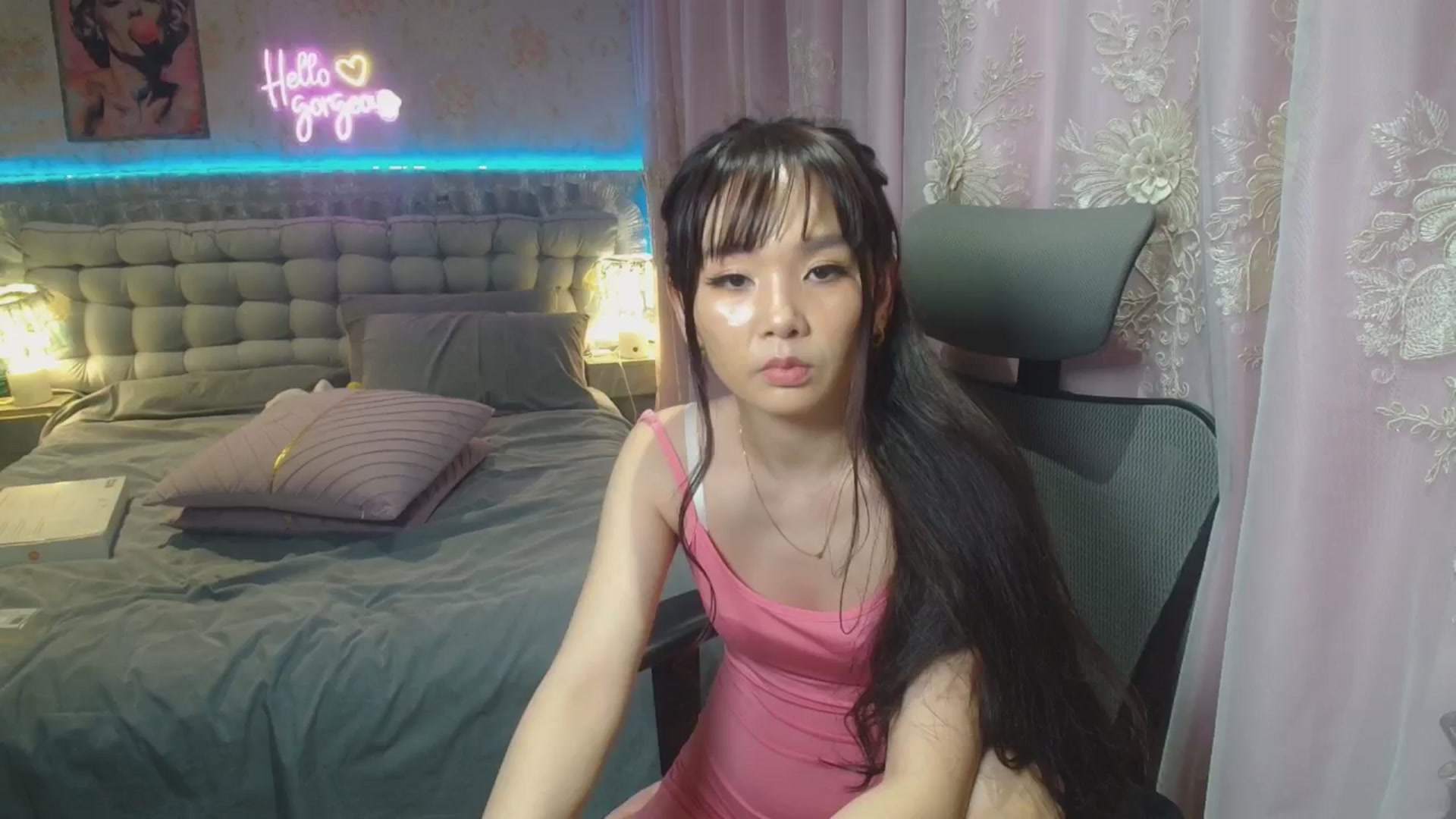 Gallery image thumbnail from HannaElite's myfreecams stream on, 08/30/2025, 10:53 image 2 of 20