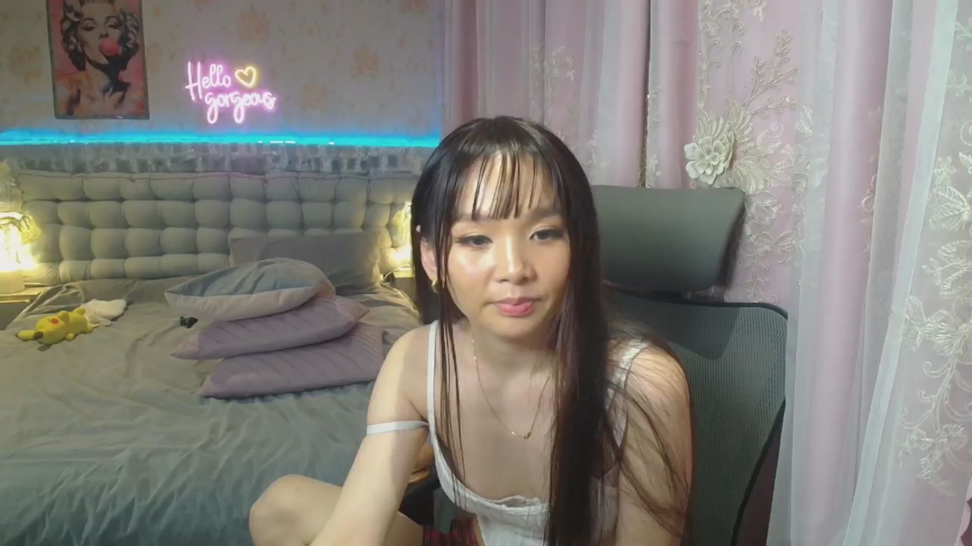 Gallery image thumbnail from HannaElite's myfreecams stream on, 09/07/2025, 12:35 image 5 of 20